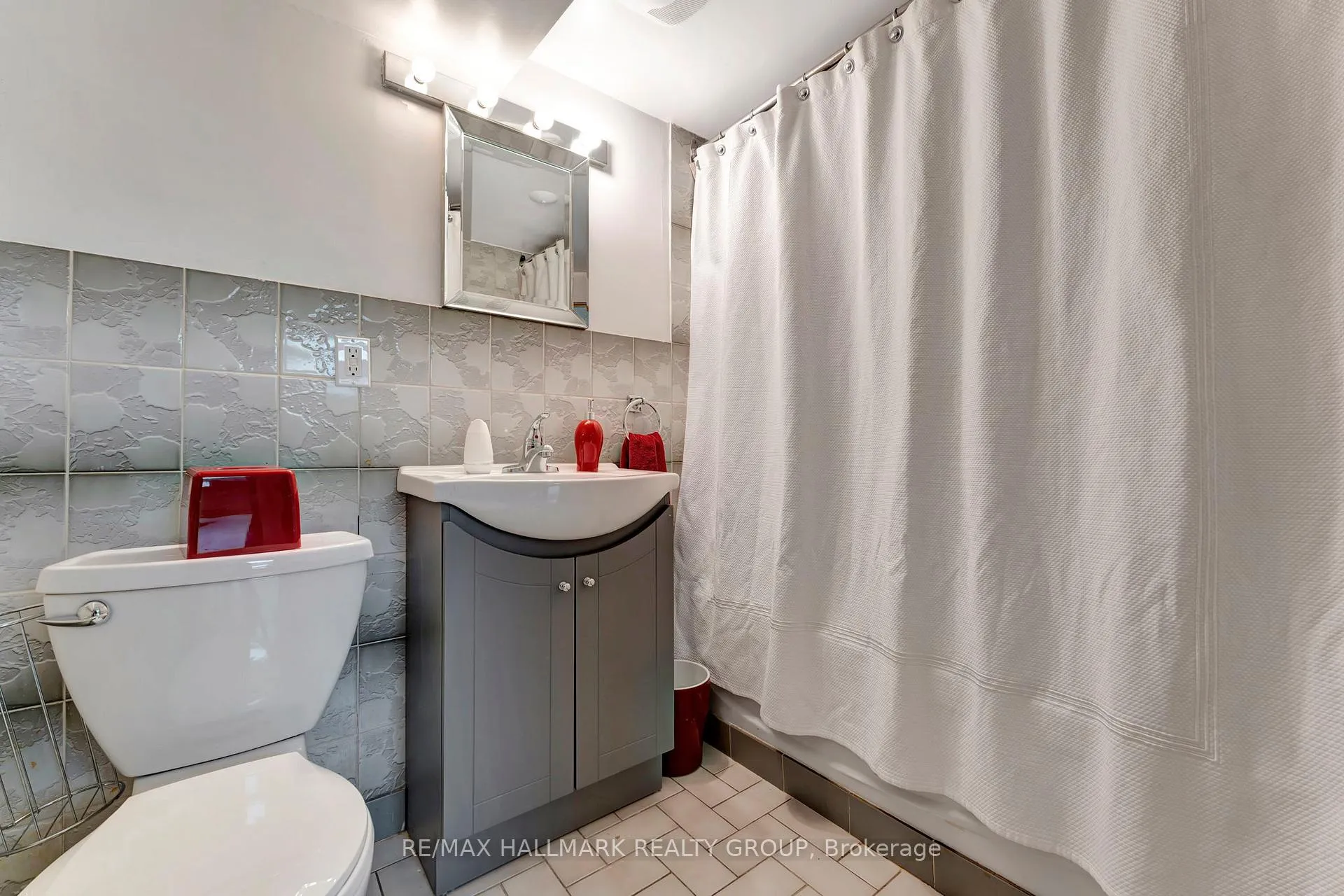 Photo 291 of 2121 Fillmore Crescent, Ottawa, Beacon Hill North — HOMEH