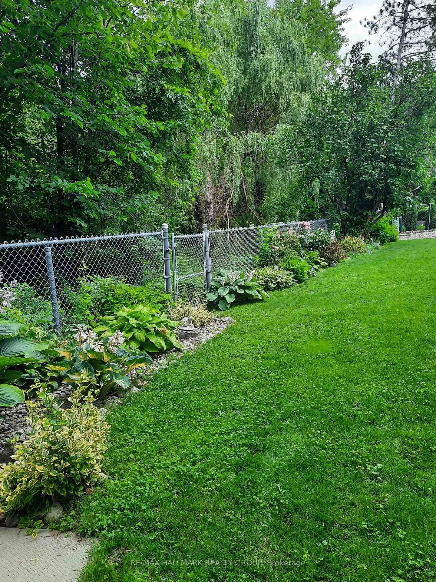 Photo 322 of 2121 Fillmore Crescent, Ottawa, Beacon Hill North — HOMEH