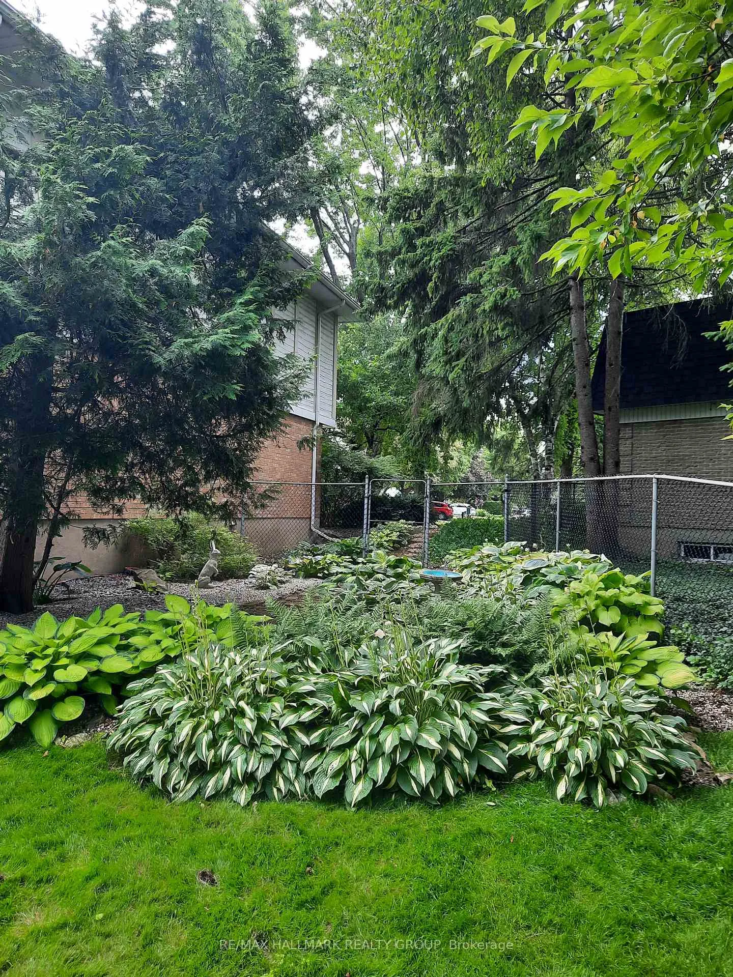 Photo 336 of 2121 Fillmore Crescent, Ottawa, Beacon Hill North — HOMEH