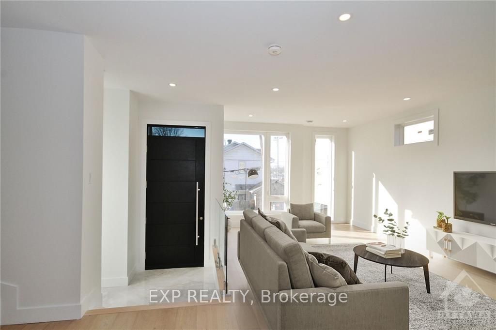 Photo 2 of Unit B, 4 Huron Avenue, Ottawa, Ottawa West — HOMEH