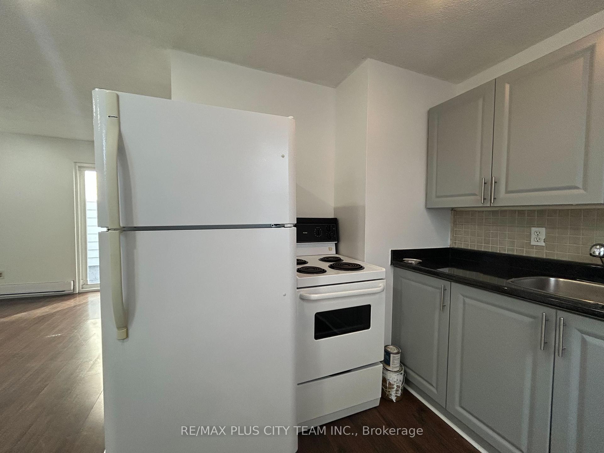 Photo 1 of Unit 2, 26 Victoria Street, Etobicoke, Mimico — HOMEH