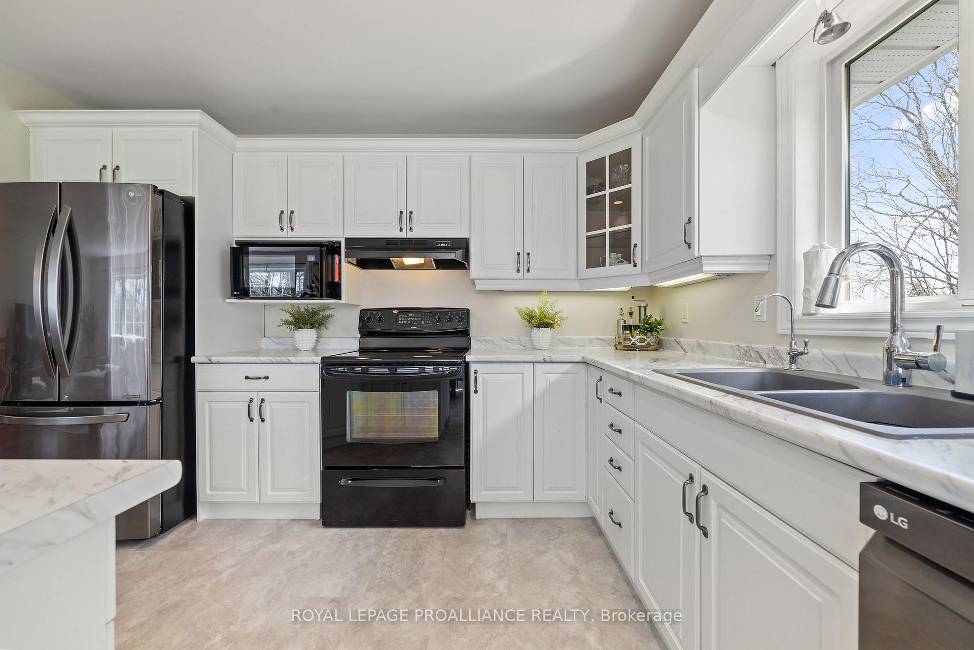 Photo 9 of 3375 Harmony Road, Tyendinaga, Tyendinaga Township — HOMEH
