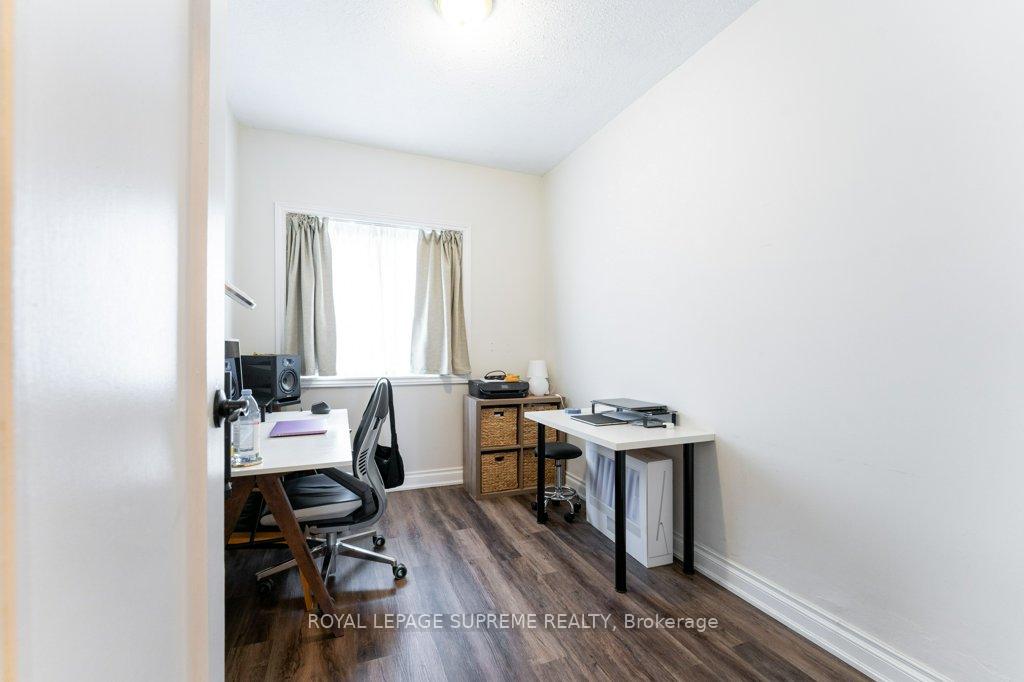 Photo 4 of Unit 2, 827 College Street, Toronto, Trinity-Bellwoods — HOMEH
