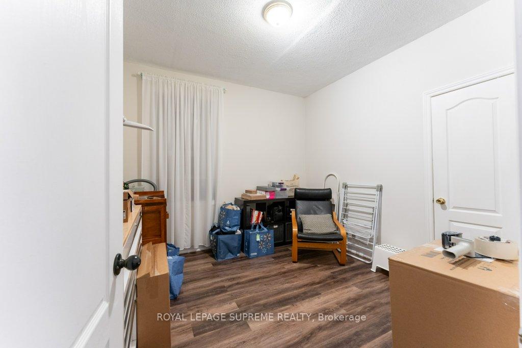 Photo 7 of Unit 2, 827 College Street, Toronto, Trinity-Bellwoods — HOMEH