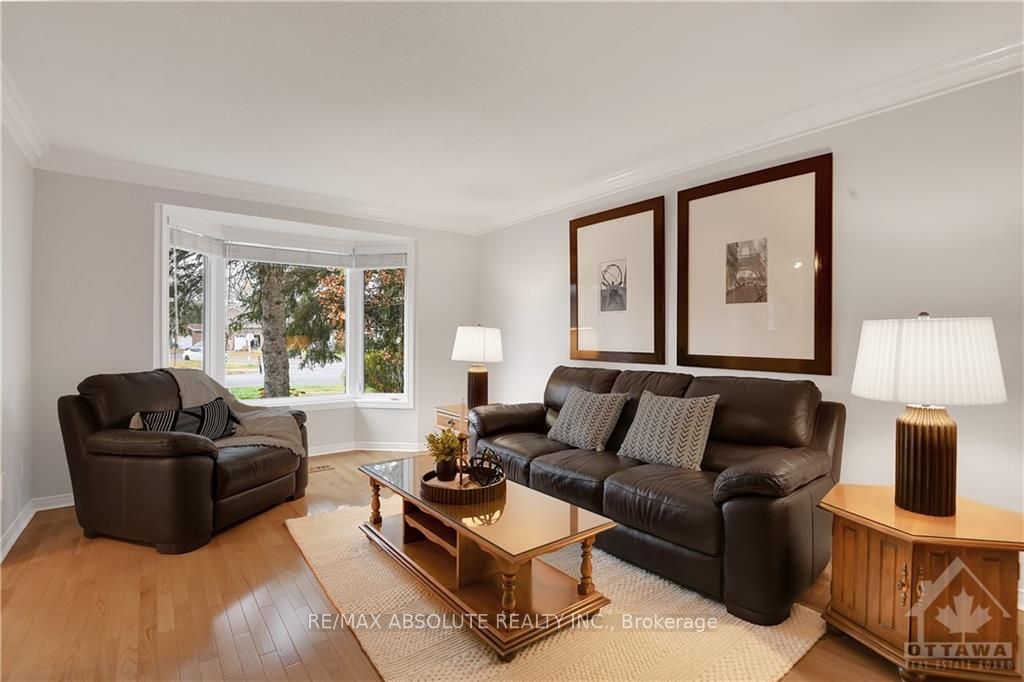 Photo 35 of 1505 Forest Valley Drive, Ottawa, Chapel Hill — HOMEH