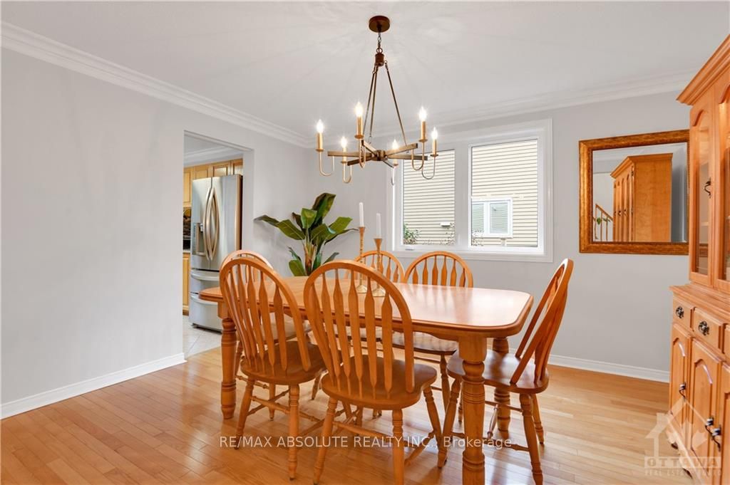 Photo 36 of 1505 Forest Valley Drive, Ottawa, Chapel Hill — HOMEH