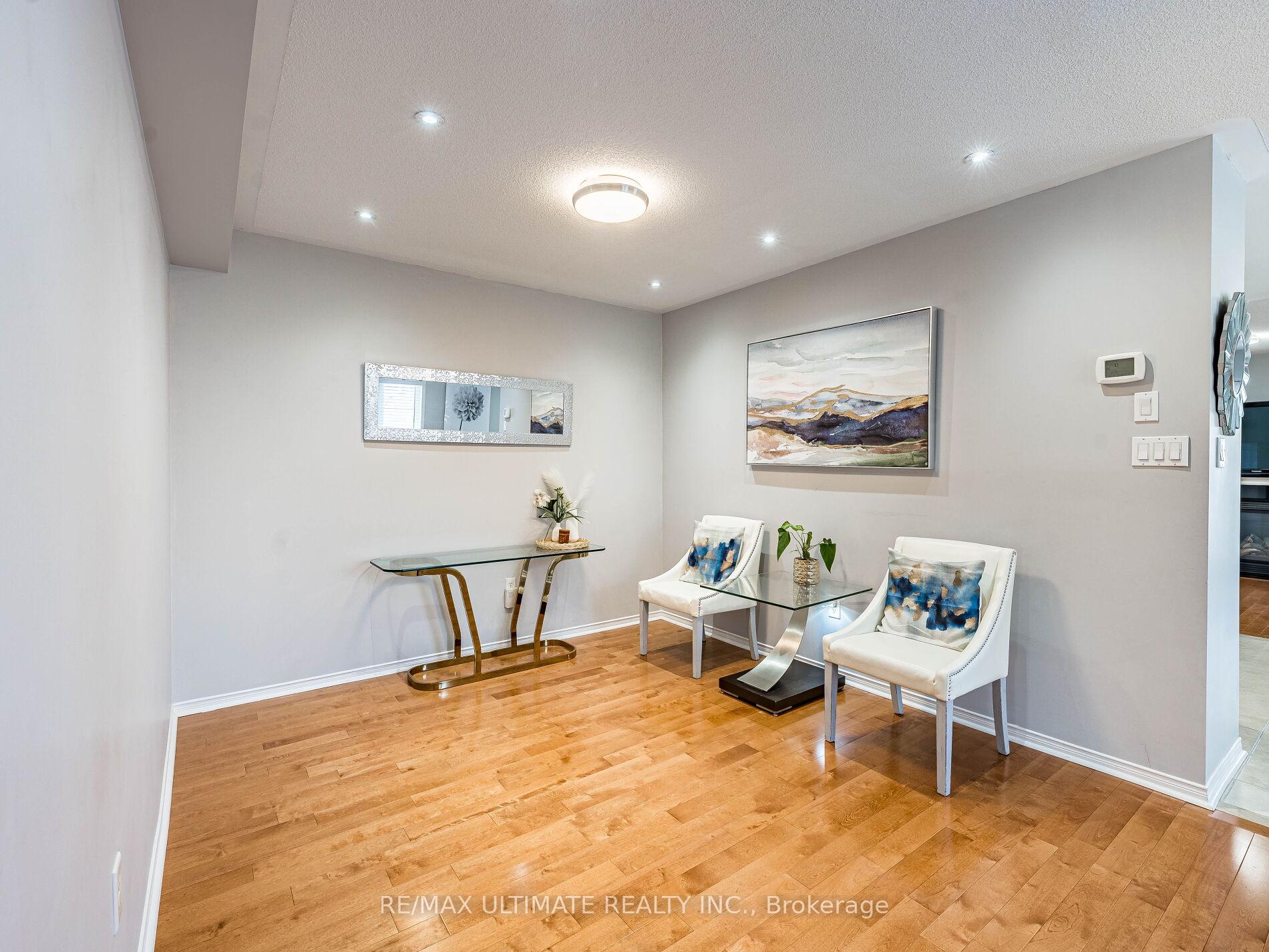Photo 6 of 43 Tozer Crescent, Ajax, Northwest Ajax — HOMEH