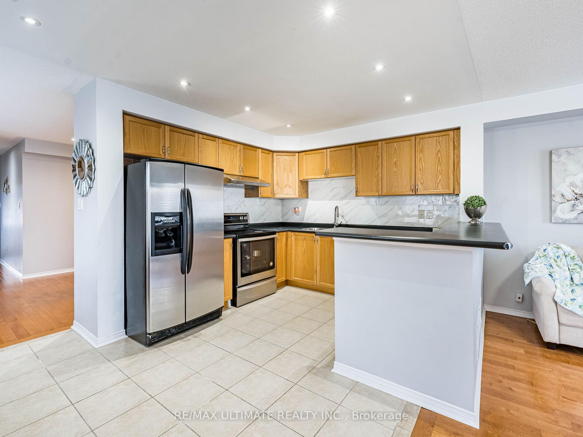 Photo 12 of 43 Tozer Crescent, Ajax, Northwest Ajax — HOMEH