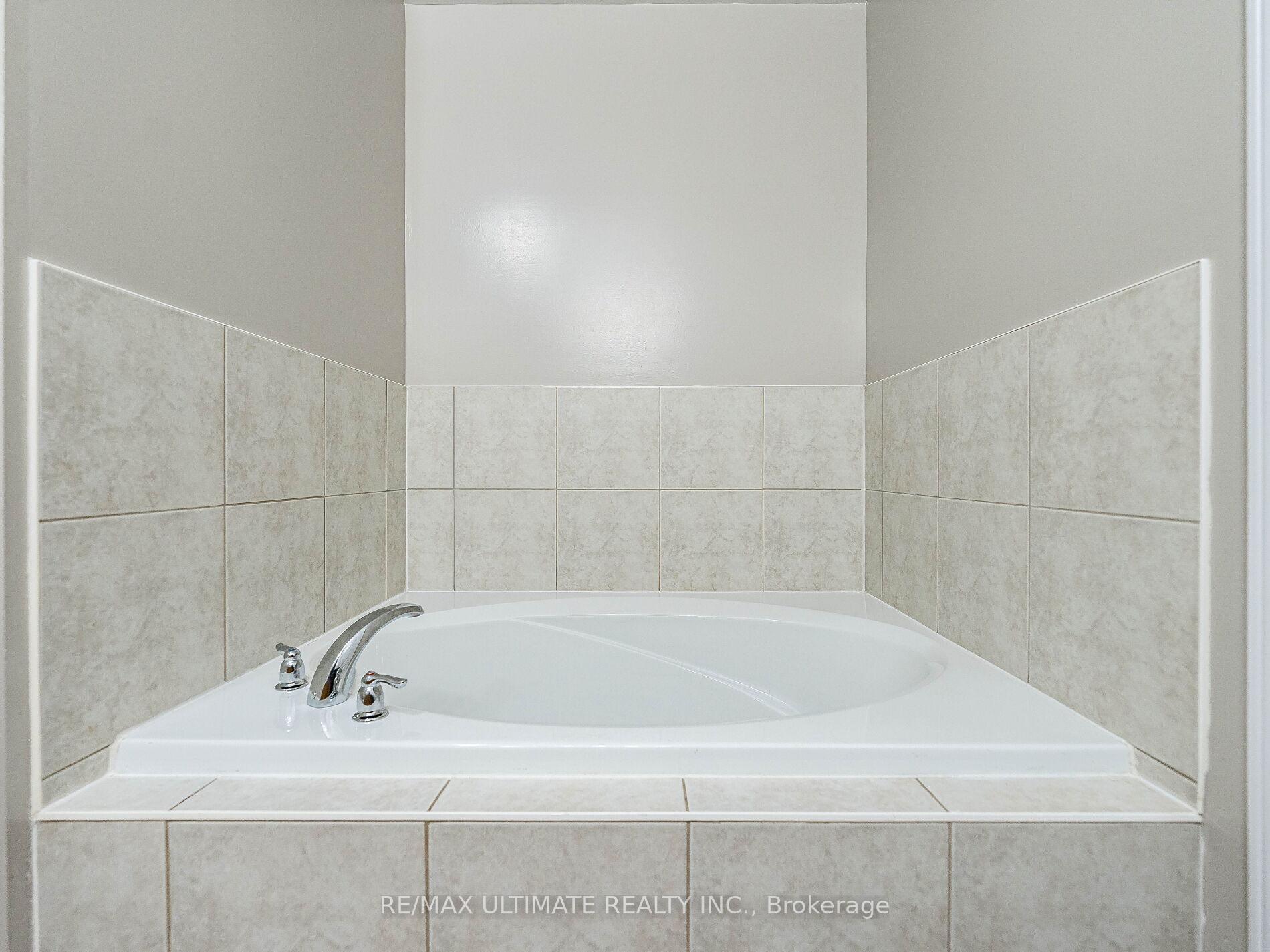 Photo 50 of 43 Tozer Crescent, Ajax, Northwest Ajax — HOMEH