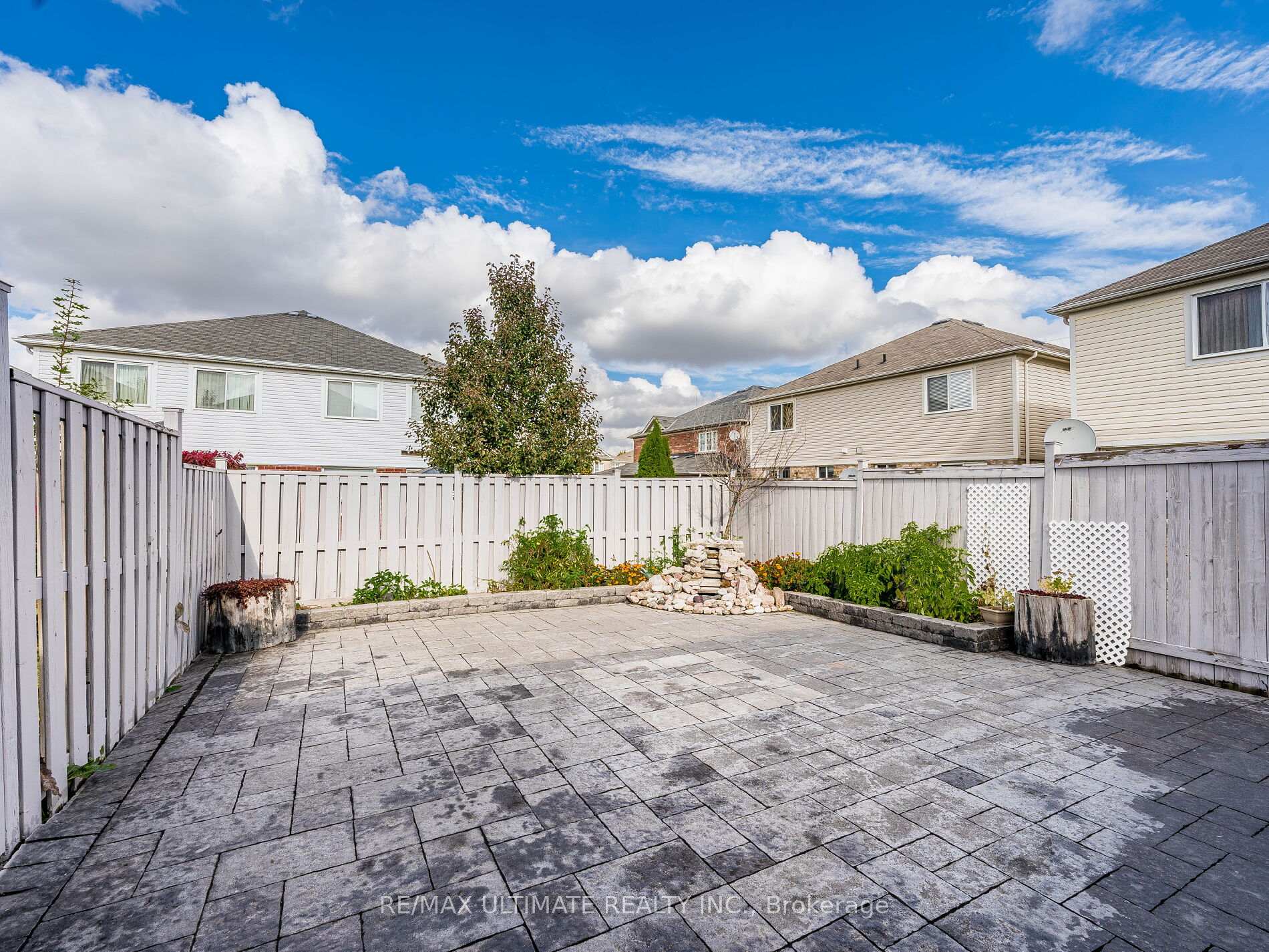 Photo 44 of 43 Tozer Crescent, Ajax, Northwest Ajax — HOMEH