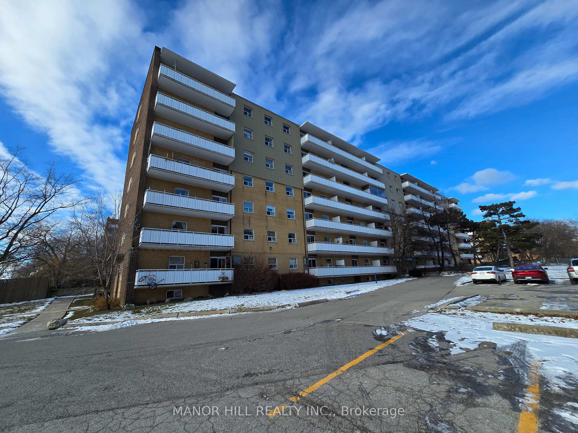 Front of Unit 318, 230 Lake Promenade