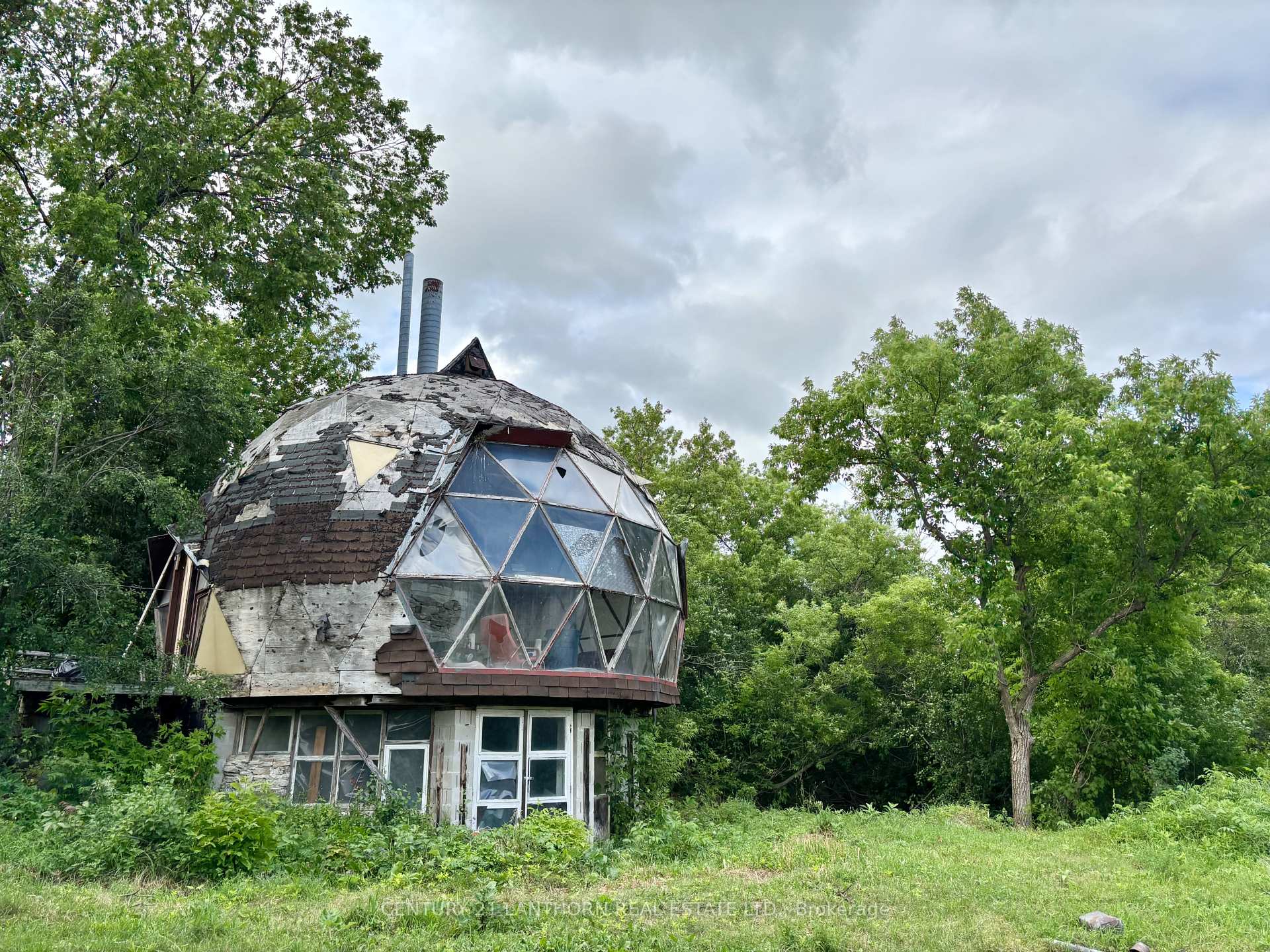 Photo 1 of 10 Rock Street, Tyendinaga, Tyendinaga Township — HOMEH