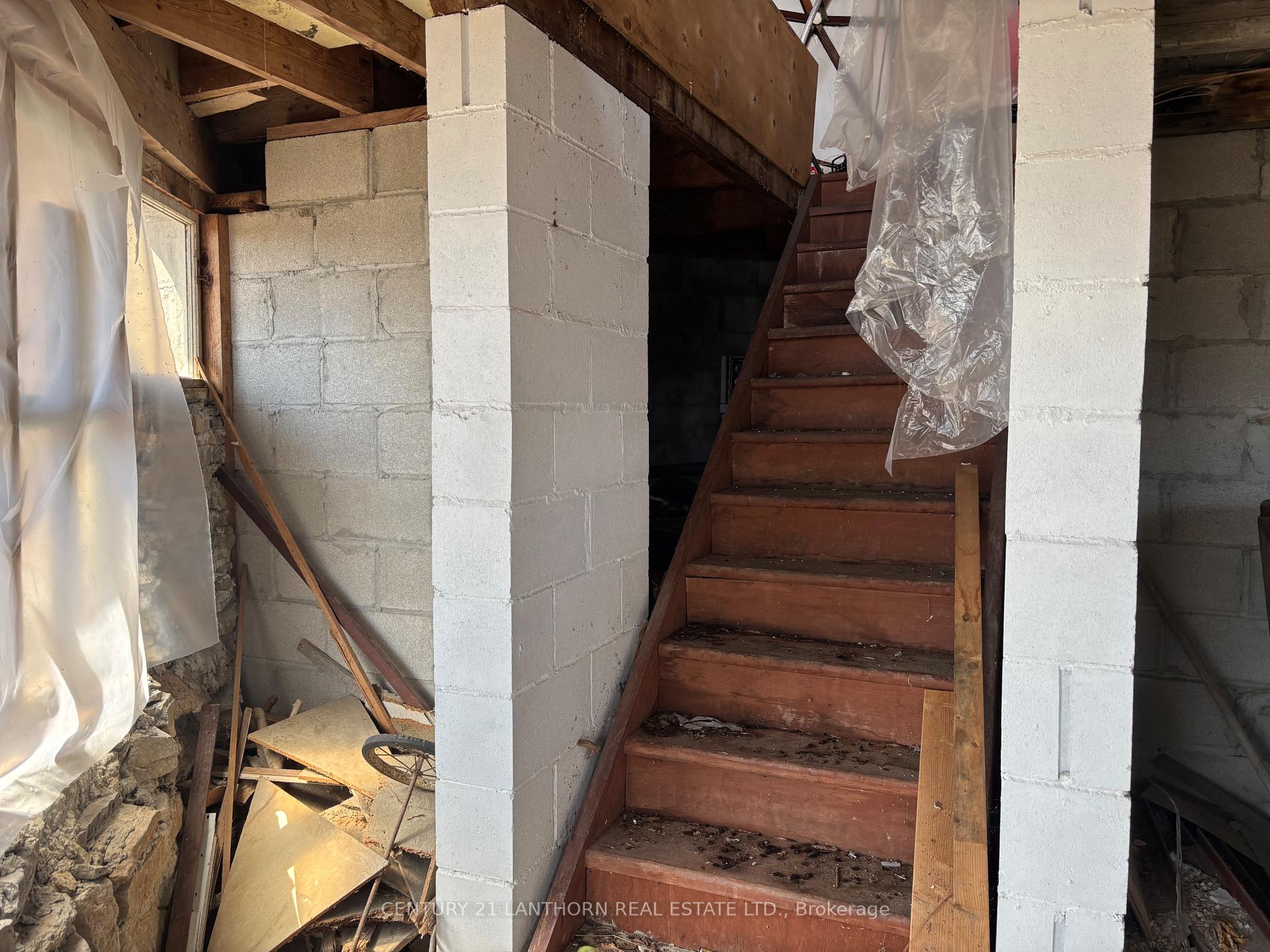 Photo 24 of 10 Rock Street, Tyendinaga, Tyendinaga Township — HOMEH