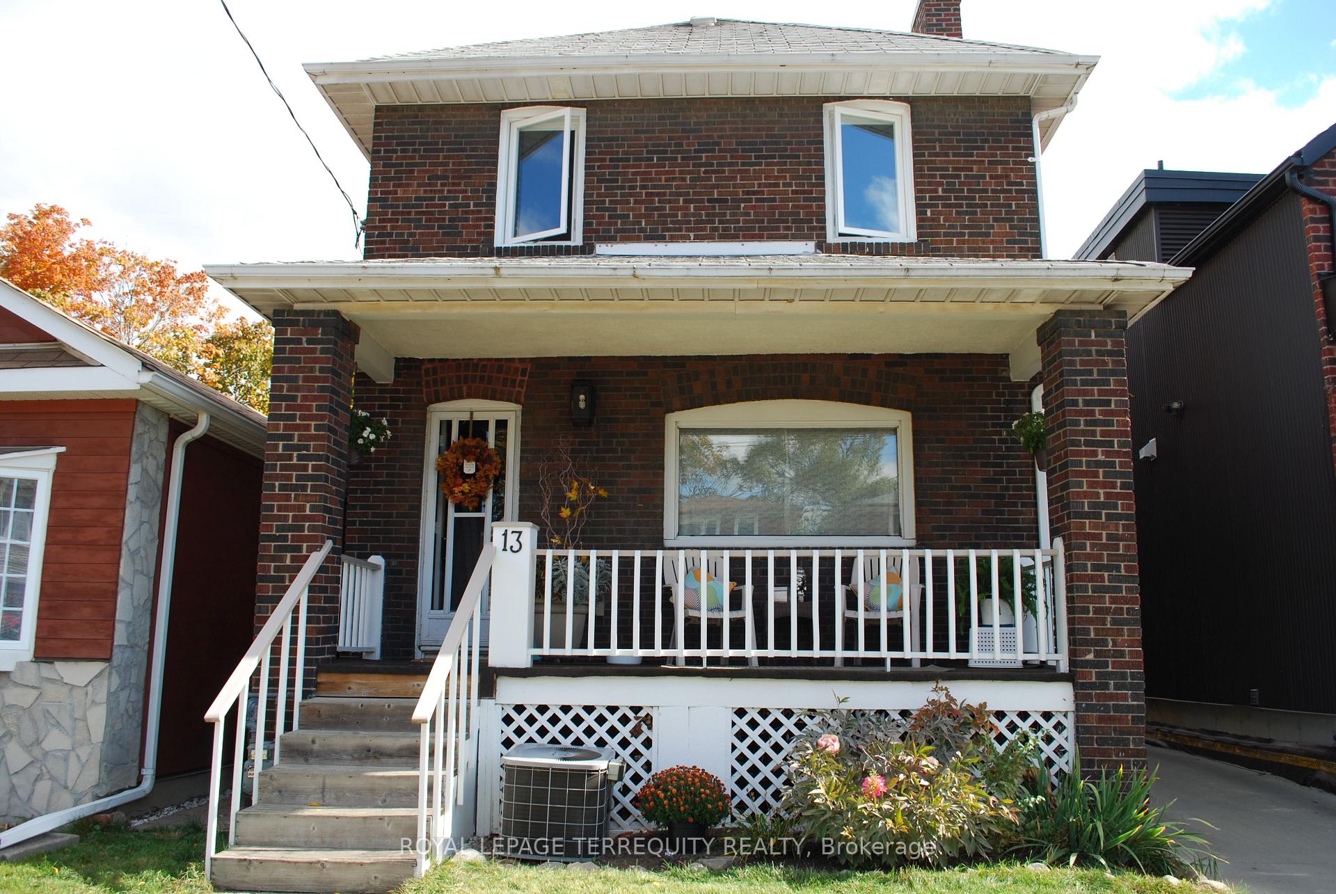 Photo 1 of 13 Fourteenth Street, Etobicoke, New Toronto — HOMEH