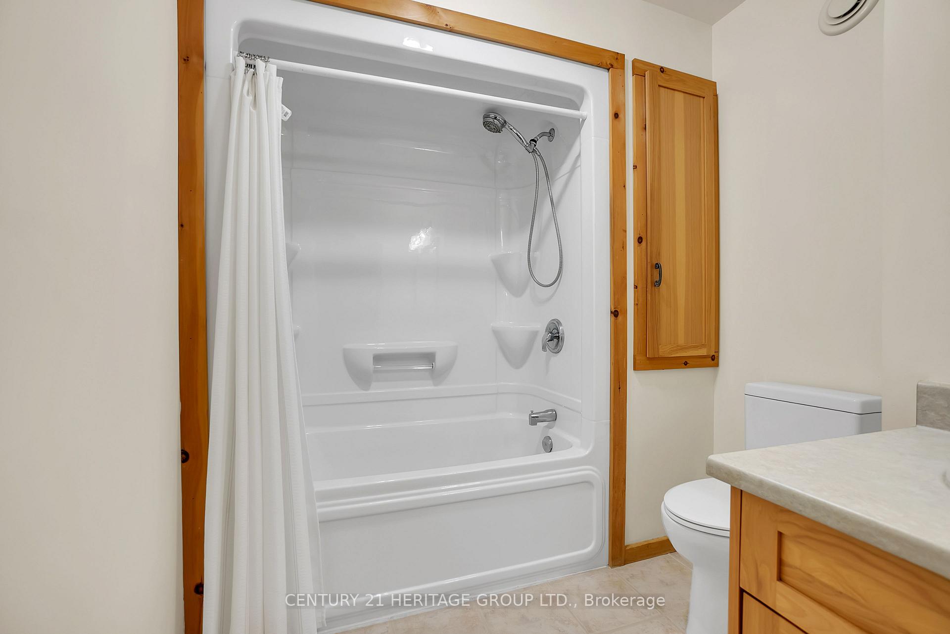 Photo 13 of 1258 Shannon Road, Tyendinaga, Tyendinaga Township — HOMEH