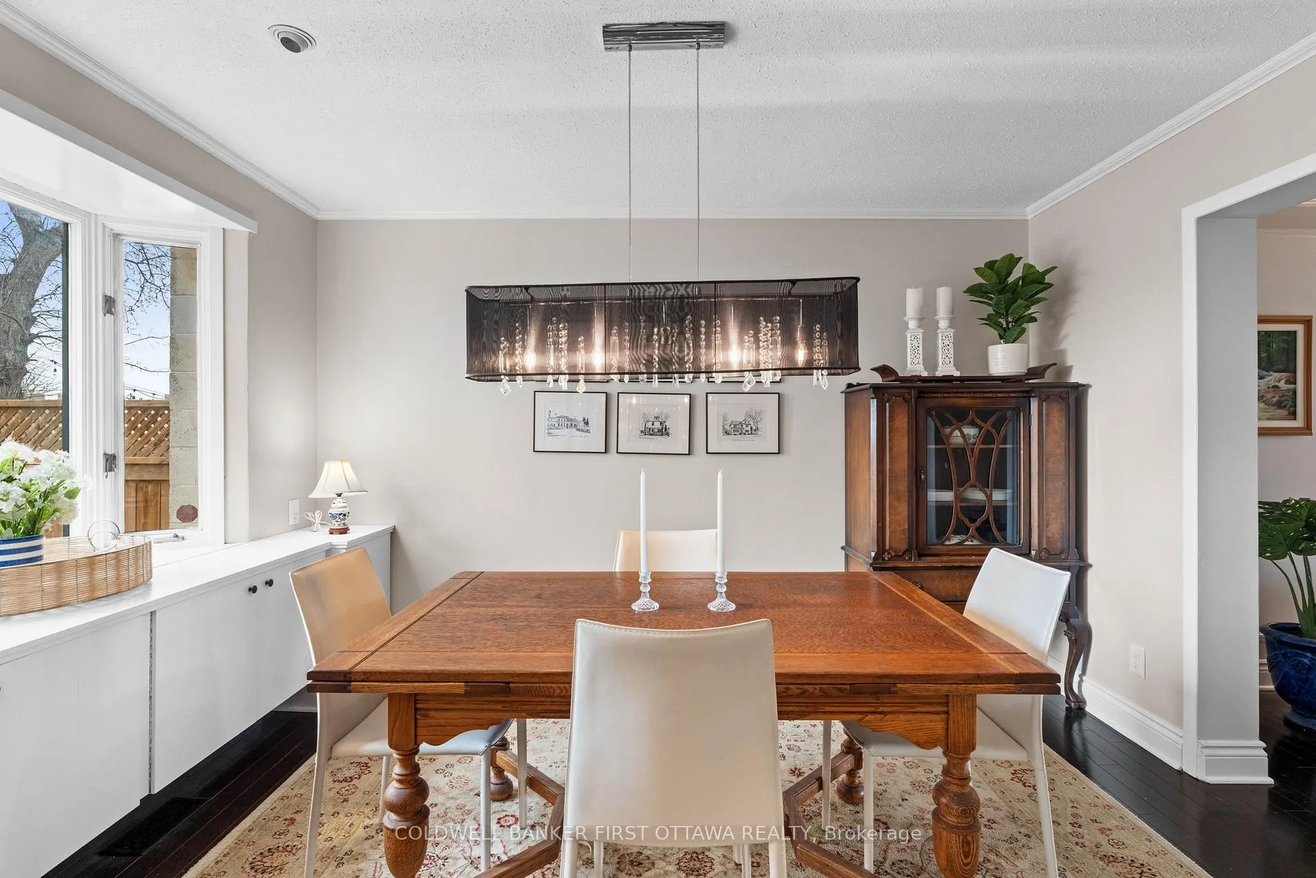 Photo 8 of 823 Eastvale Drive, Ottawa, Beacon Hill North — HOMEH