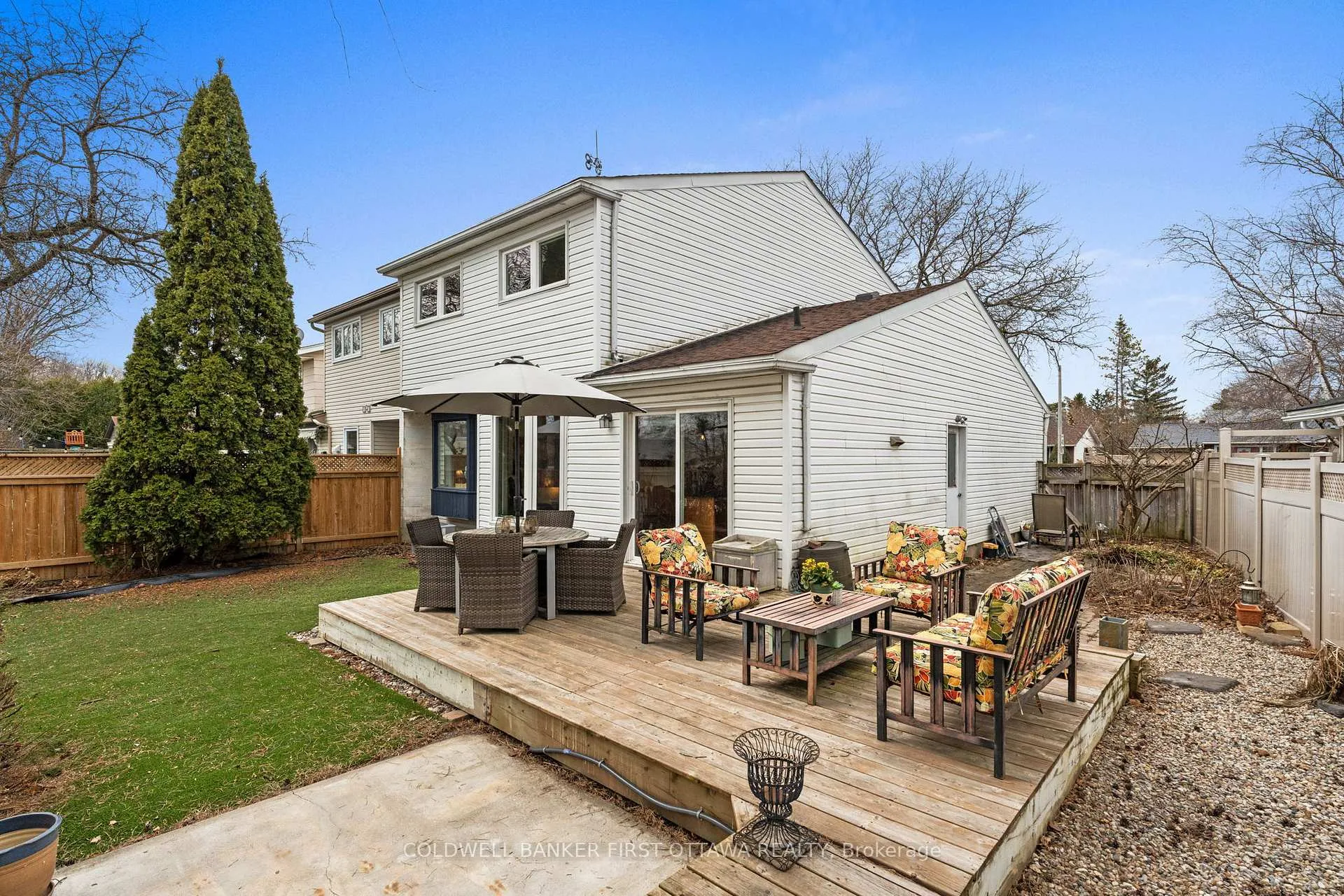 Photo 27 of 823 Eastvale Drive, Ottawa, Beacon Hill North — HOMEH