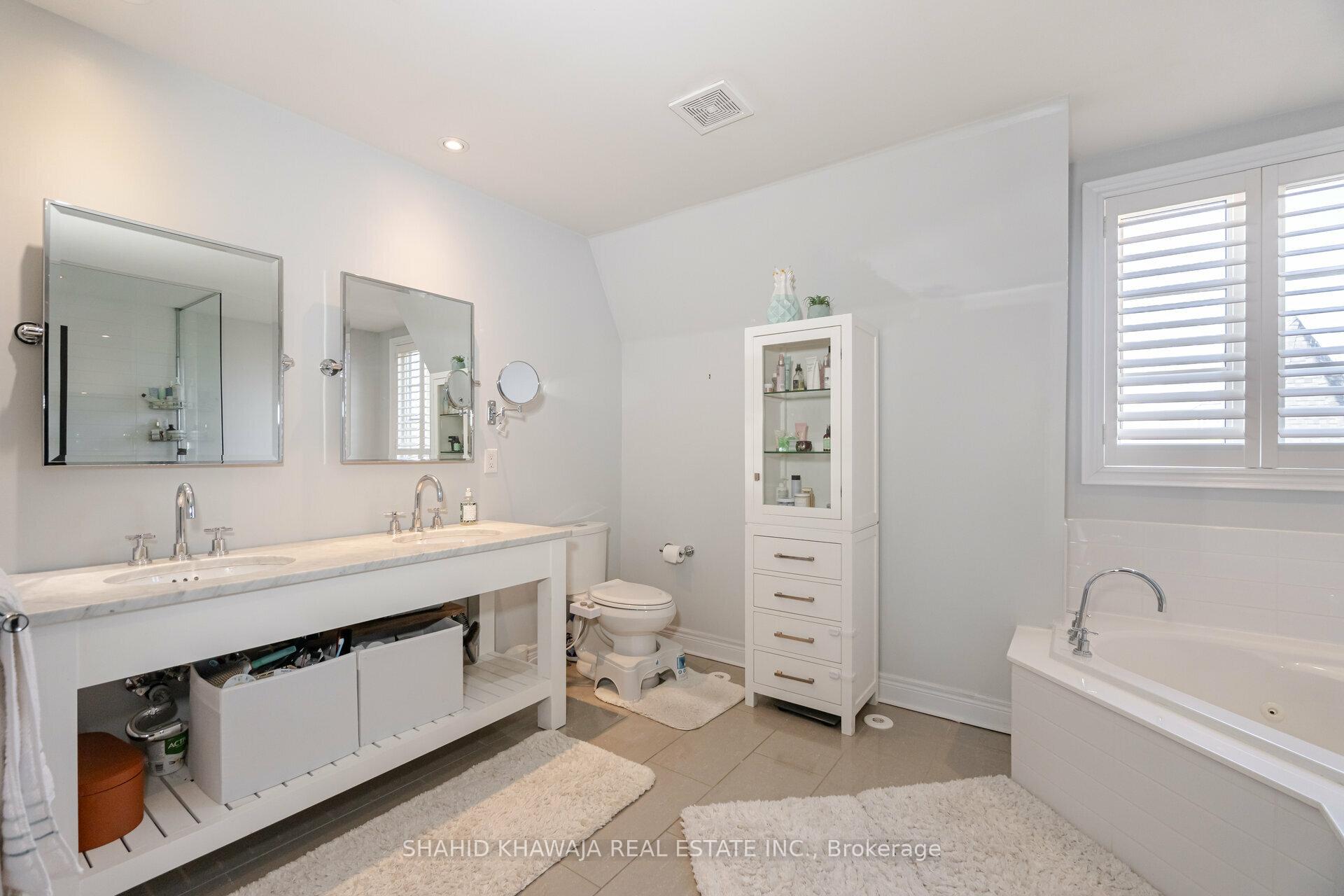 Photo 26 of 79 Ruby Lang Lane, Etobicoke, Mimico — HOMEH