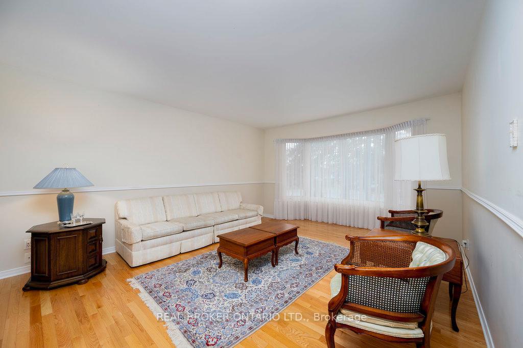 Photo 6 of 88 Northpark Drive, Ottawa, Blackburn Hamlet — HOMEH