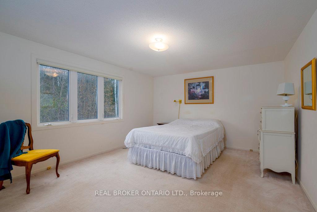 Photo 16 of 88 Northpark Drive, Ottawa, Blackburn Hamlet — HOMEH