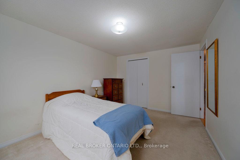 Photo 21 of 88 Northpark Drive, Ottawa, Blackburn Hamlet — HOMEH