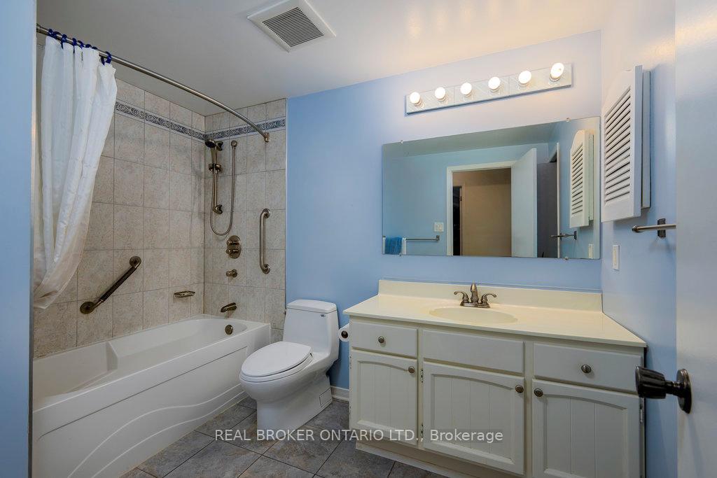 Photo 26 of 88 Northpark Drive, Ottawa, Blackburn Hamlet — HOMEH