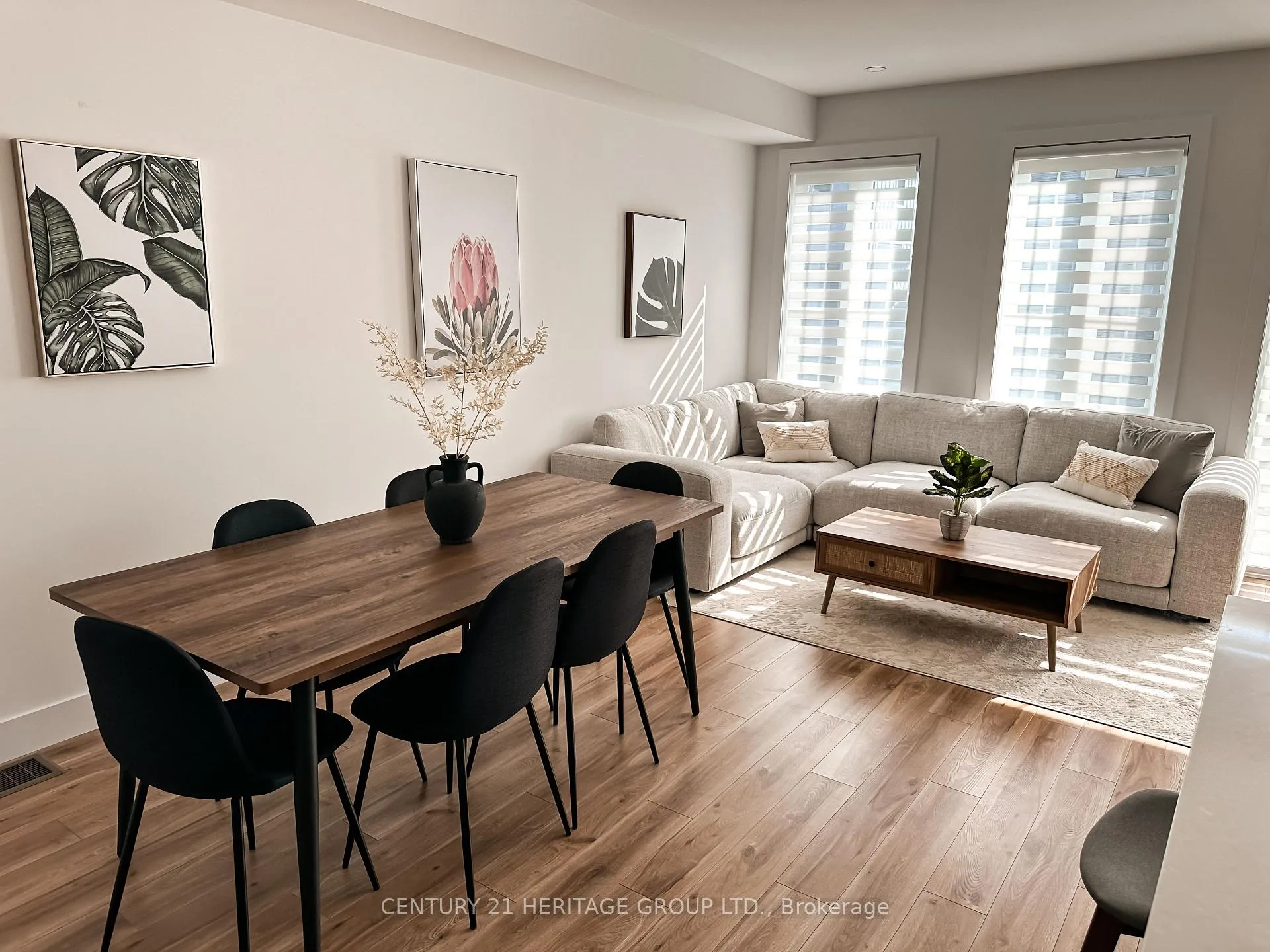 Photo 7 of 133 Black Willow Crescent, Blue Mountains — HOMEH