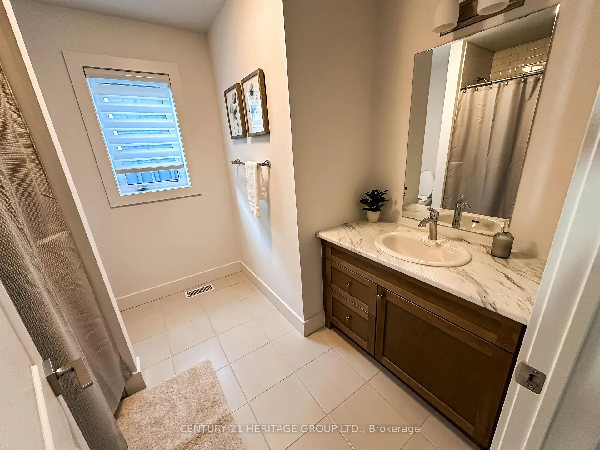 Photo 28 of 133 Black Willow Crescent, Blue Mountains — HOMEH