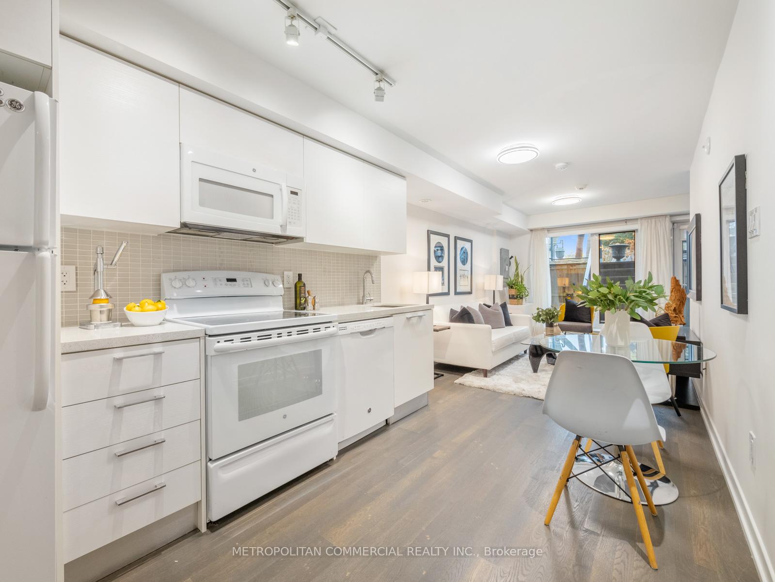 Photo 7 of Unit Lower, 28A Givins Street, Toronto, Trinity-Bellwoods — HOMEH