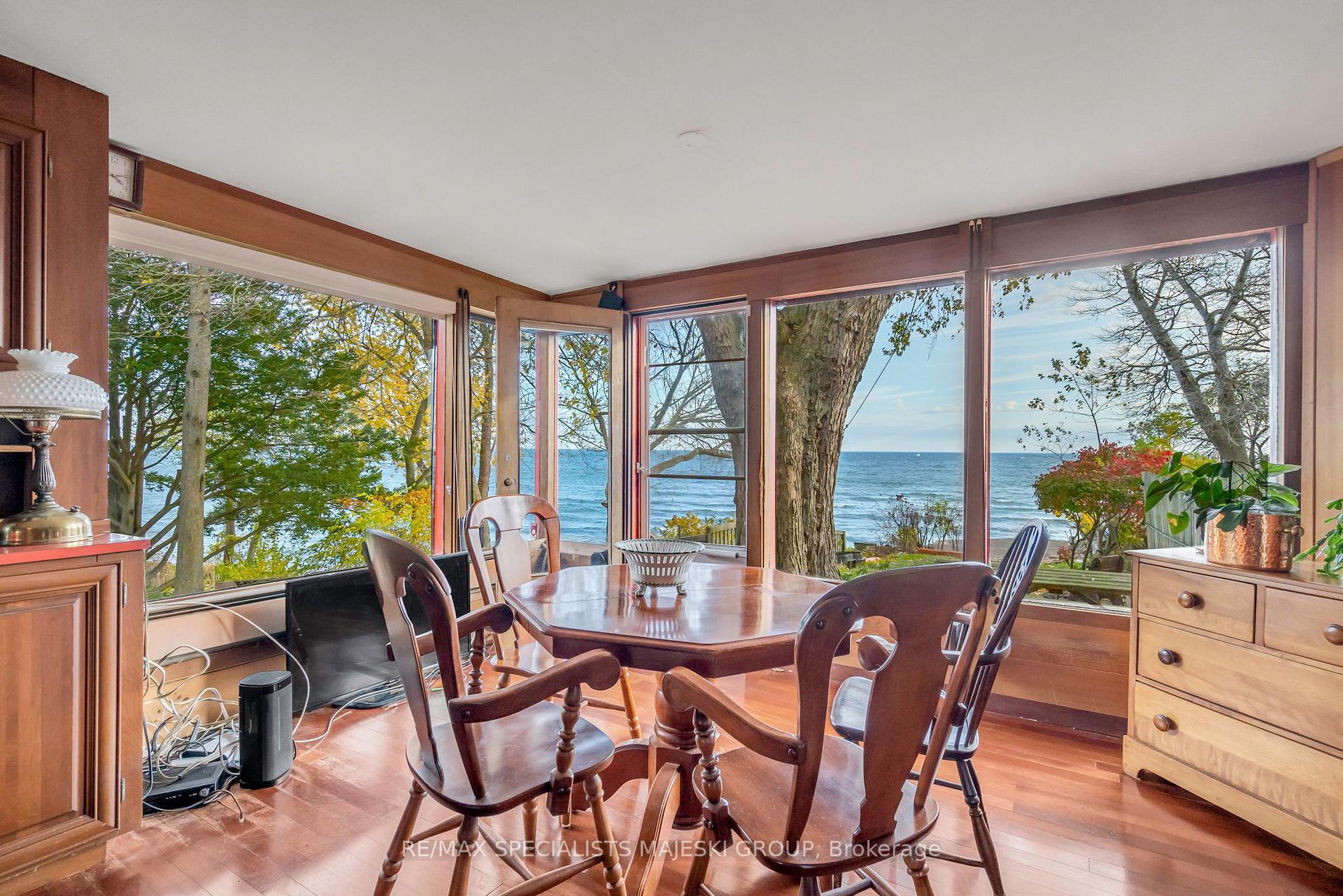 Photo 22 of 57 Lake Shore Drive, Etobicoke, New Toronto — HOMEH