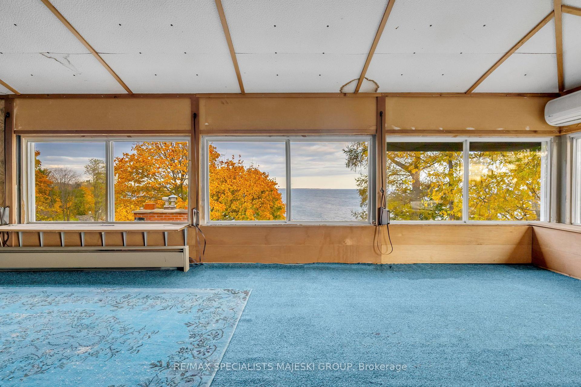 Photo 35 of 57 Lake Shore Drive, Etobicoke, New Toronto — HOMEH