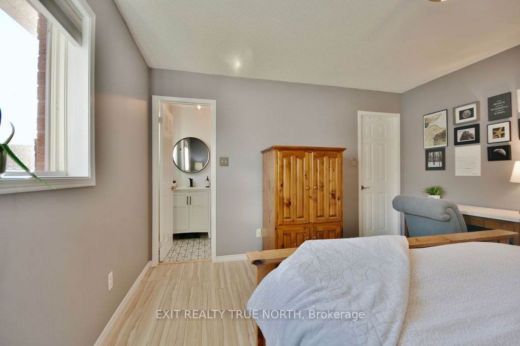 Photo 57 of 1321 Vincent Crescent, Innisfil, Alcona — HOMEH