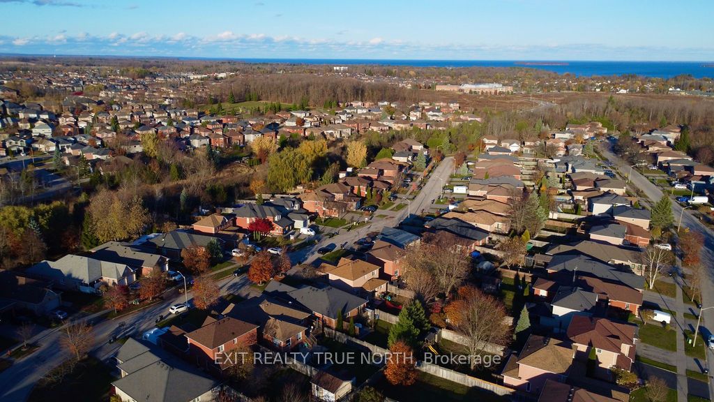 Photo 80 of 1321 Vincent Crescent, Innisfil, Alcona — HOMEH