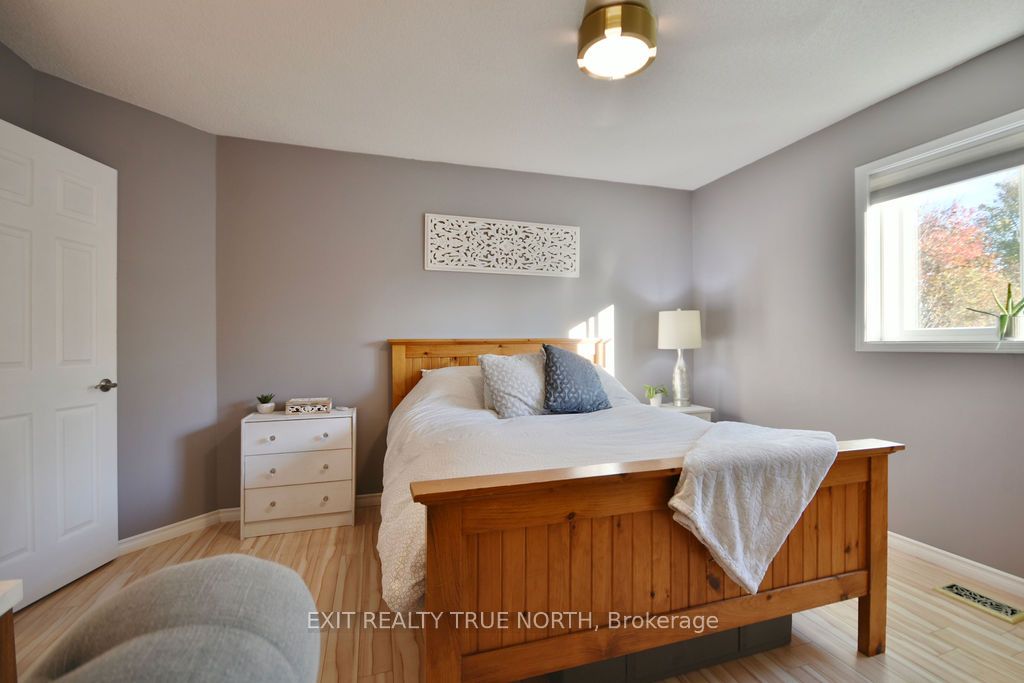 Photo 56 of 1321 Vincent Crescent, Innisfil, Alcona — HOMEH