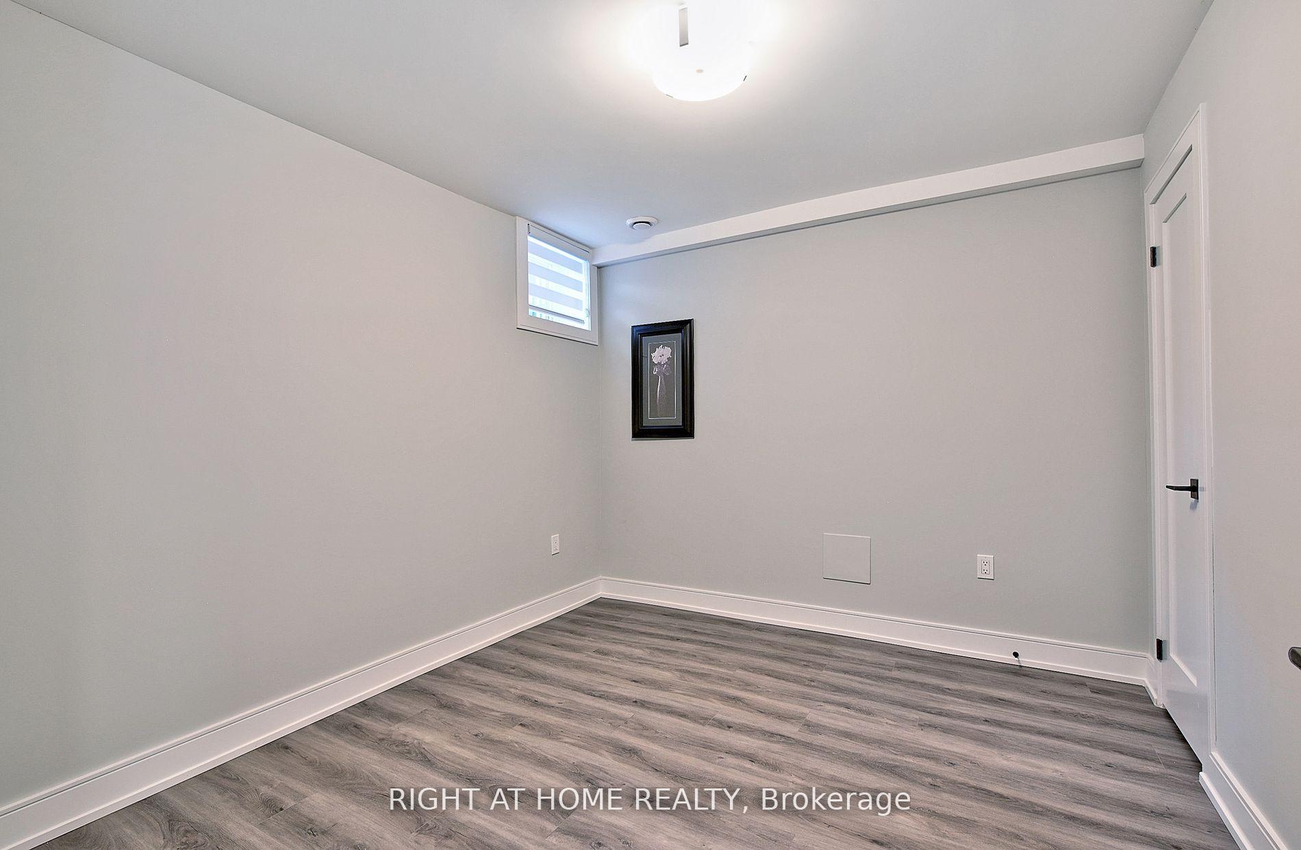 Photo 5 of Unit Unit 3, 131 Brock Avenue, Toronto, Little Portugal — HOMEH