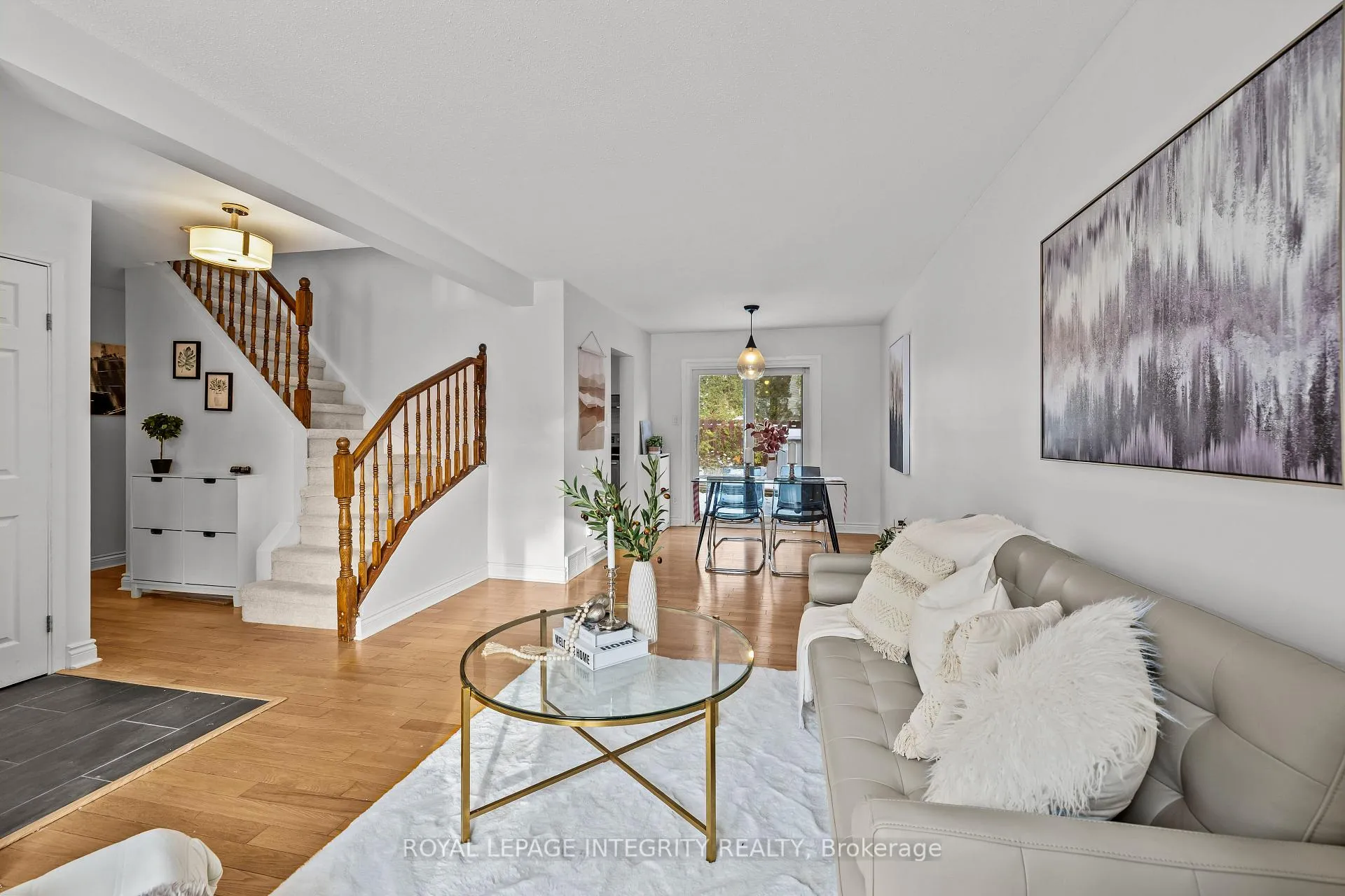 Photo 4 of 45 Raftus Square, Ottawa, Barrhaven - Pheasant Run — HOMEH