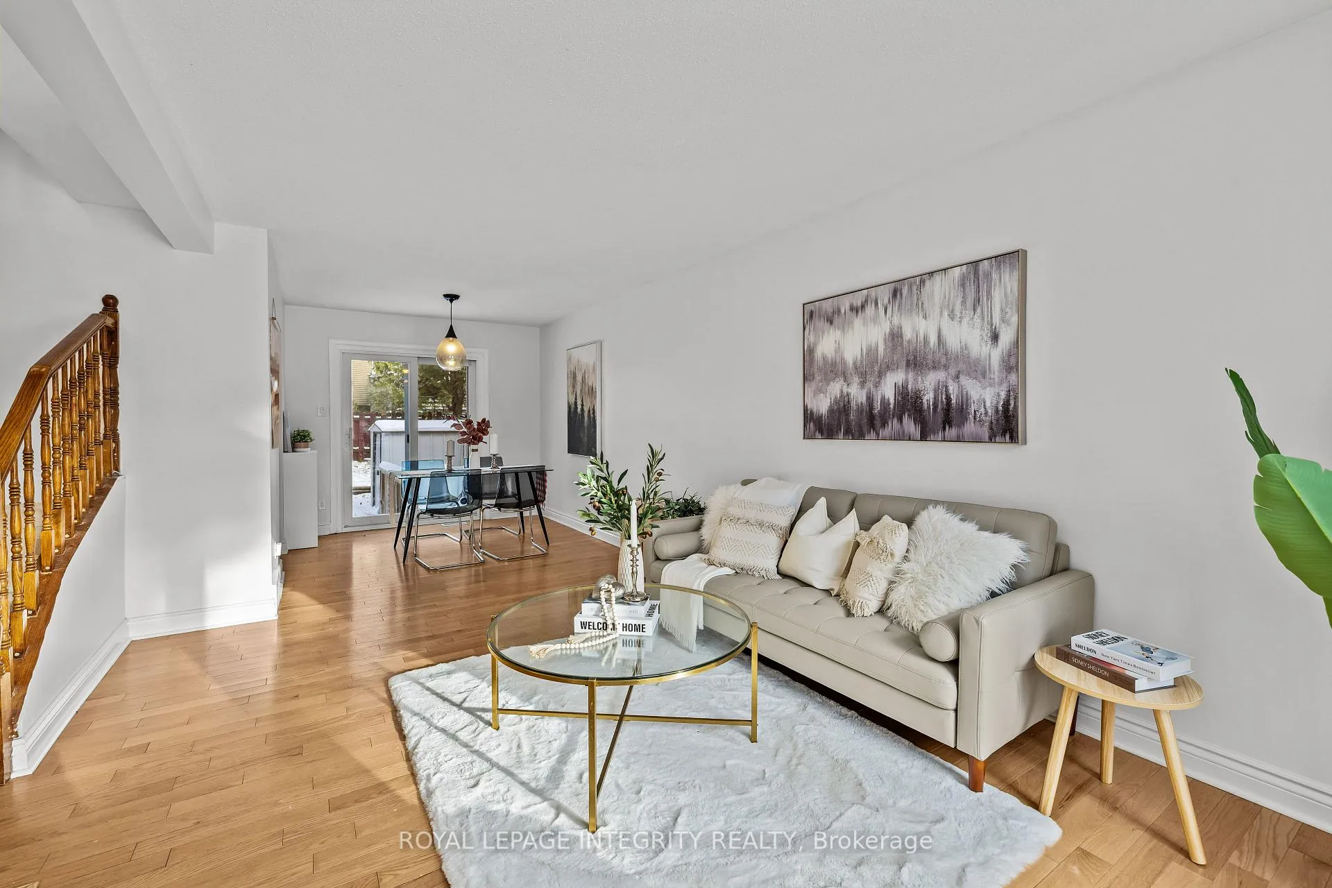 Photo 5 of 45 Raftus Square, Ottawa, Barrhaven - Pheasant Run — HOMEH