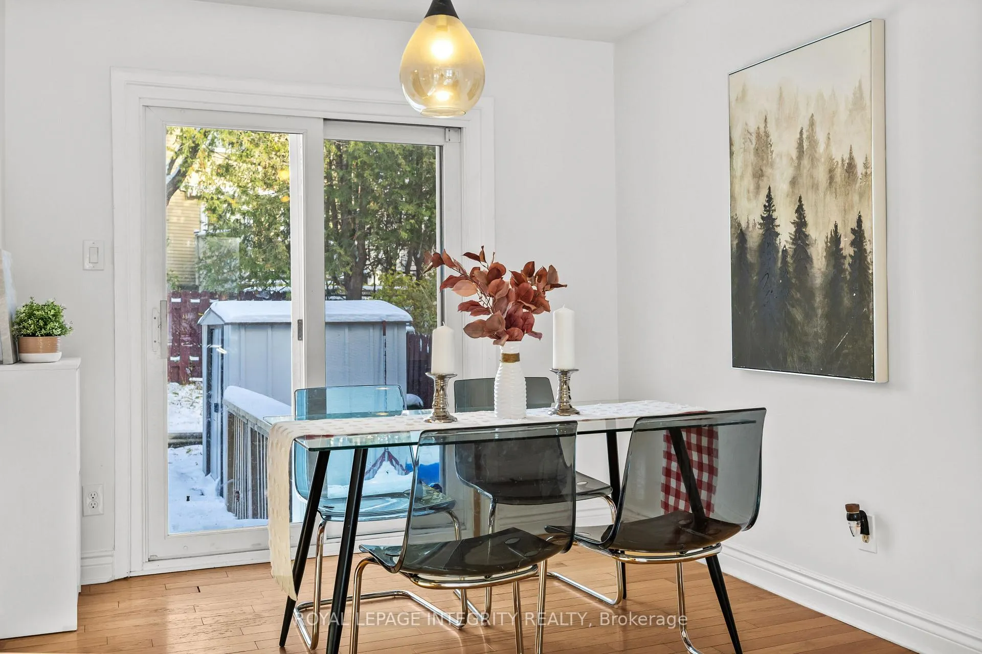 Photo 10 of 45 Raftus Square, Ottawa, Barrhaven - Pheasant Run — HOMEH