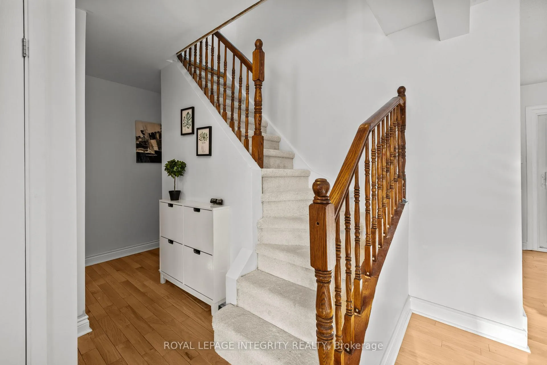 Photo 17 of 45 Raftus Square, Ottawa, Barrhaven - Pheasant Run — HOMEH