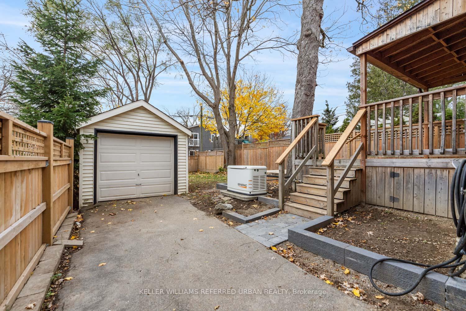 Photo 30 of 70 Superior Avenue, Etobicoke, Mimico — HOMEH
