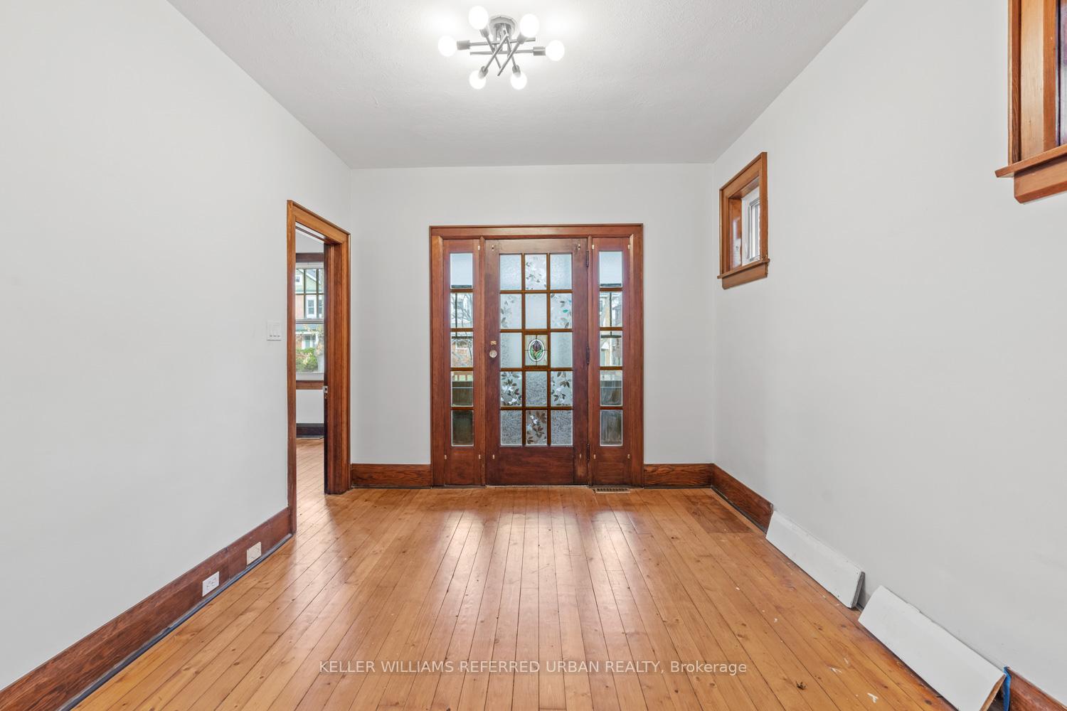 Photo 35 of 70 Superior Avenue, Etobicoke, Mimico — HOMEH