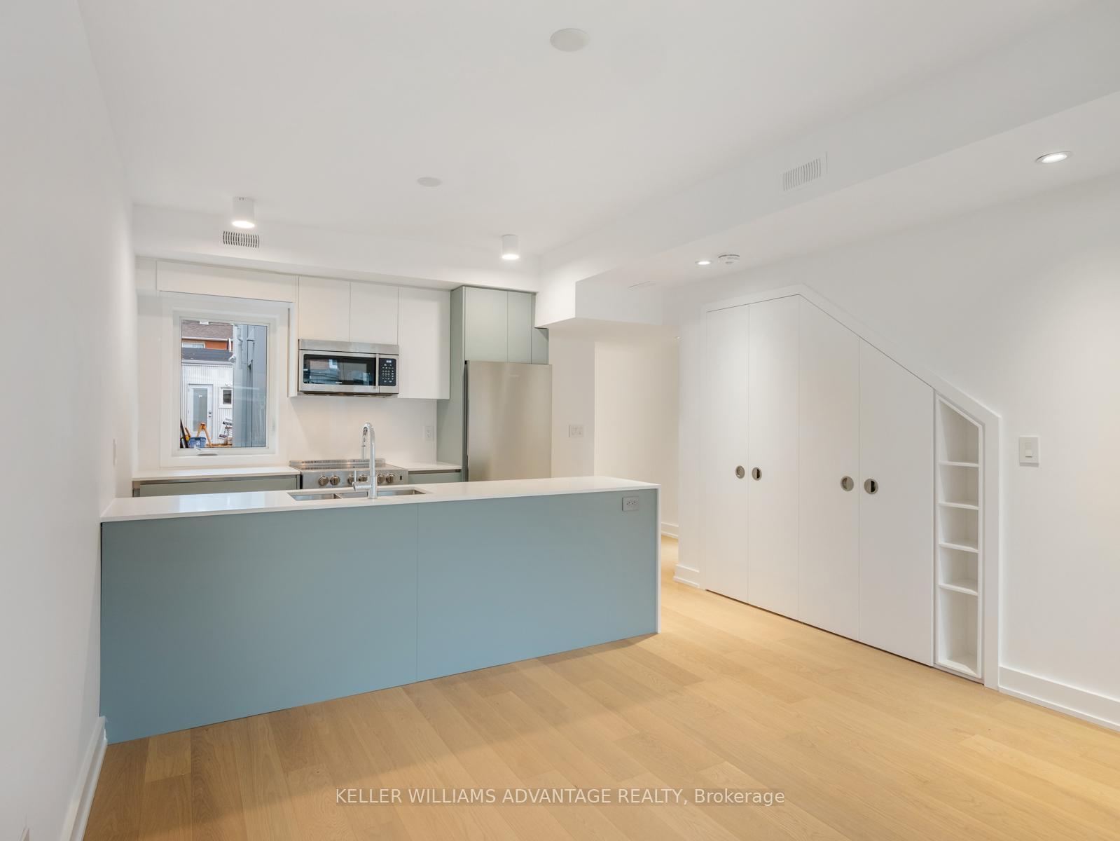 Photo 4 of Unit Apt 1, 91 Bellwoods Avenue, Toronto, Trinity-Bellwoods — HOMEH
