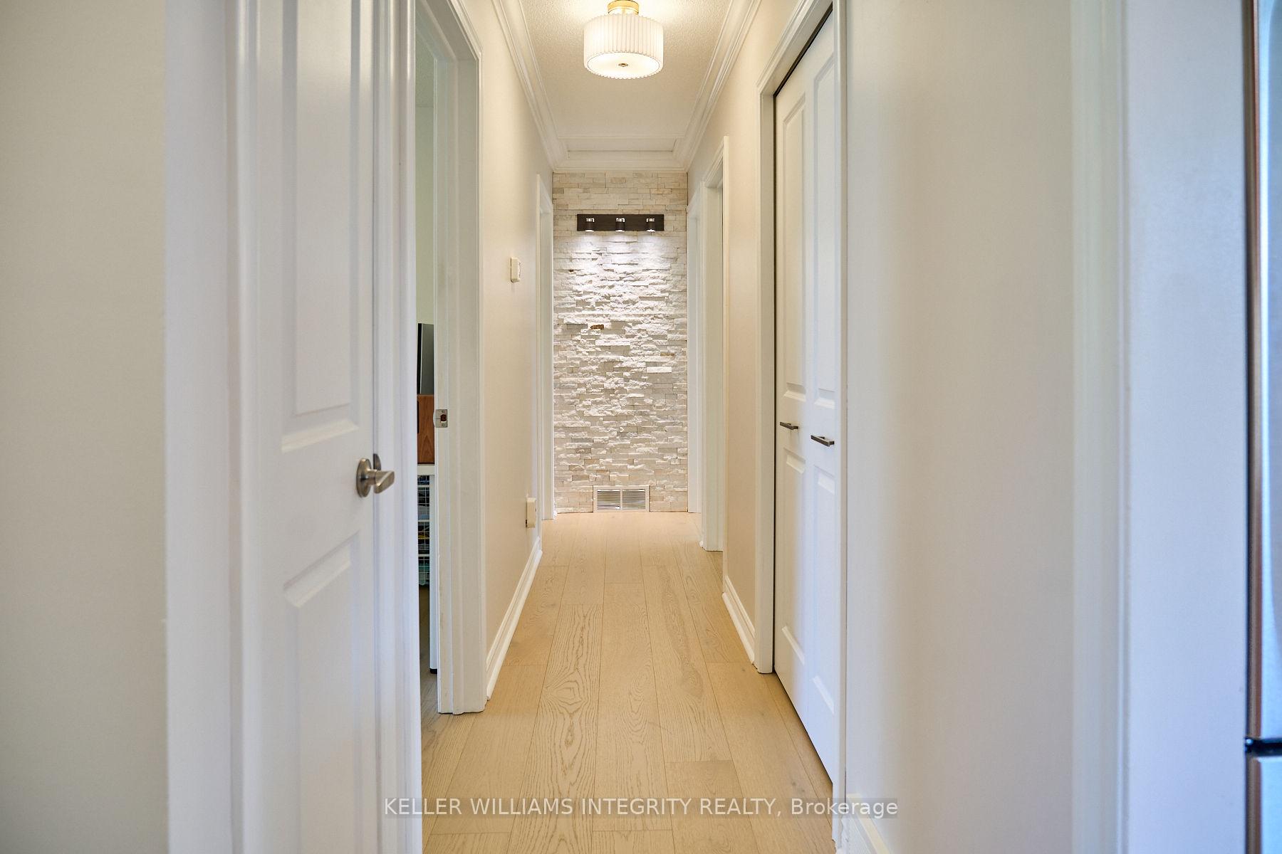 Photo 18 of 2116 Fillmore Crescent, Ottawa, Beacon Hill North — HOMEH
