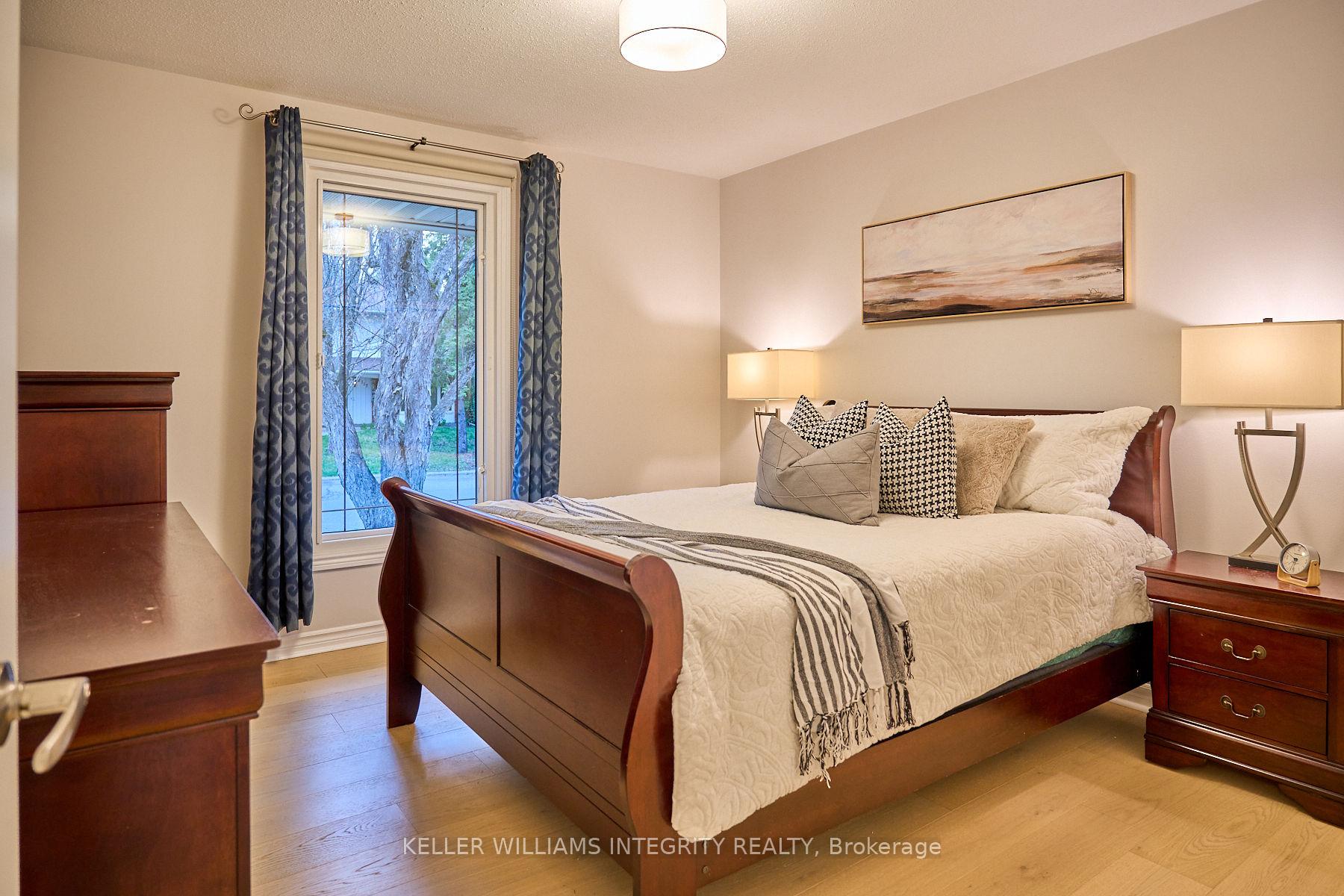 Photo 22 of 2116 Fillmore Crescent, Ottawa, Beacon Hill North — HOMEH