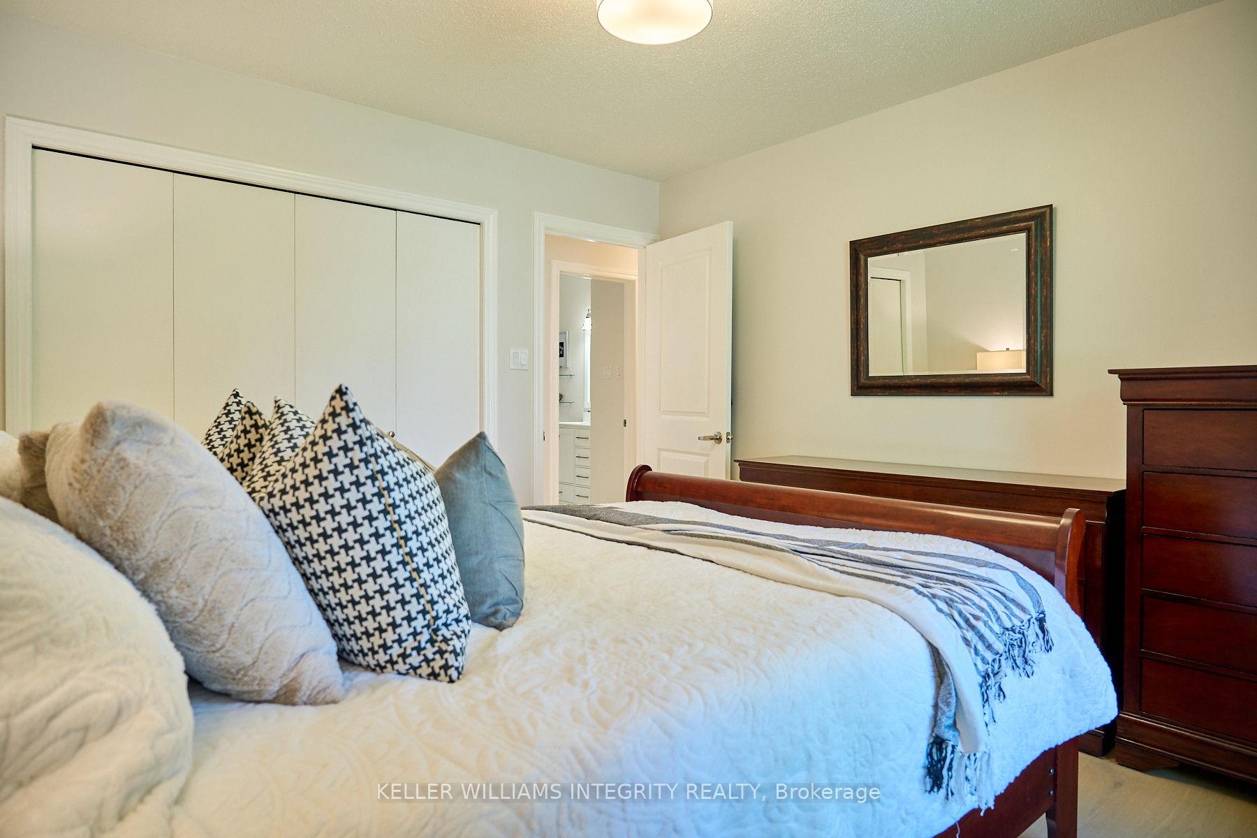 Photo 24 of 2116 Fillmore Crescent, Ottawa, Beacon Hill North — HOMEH
