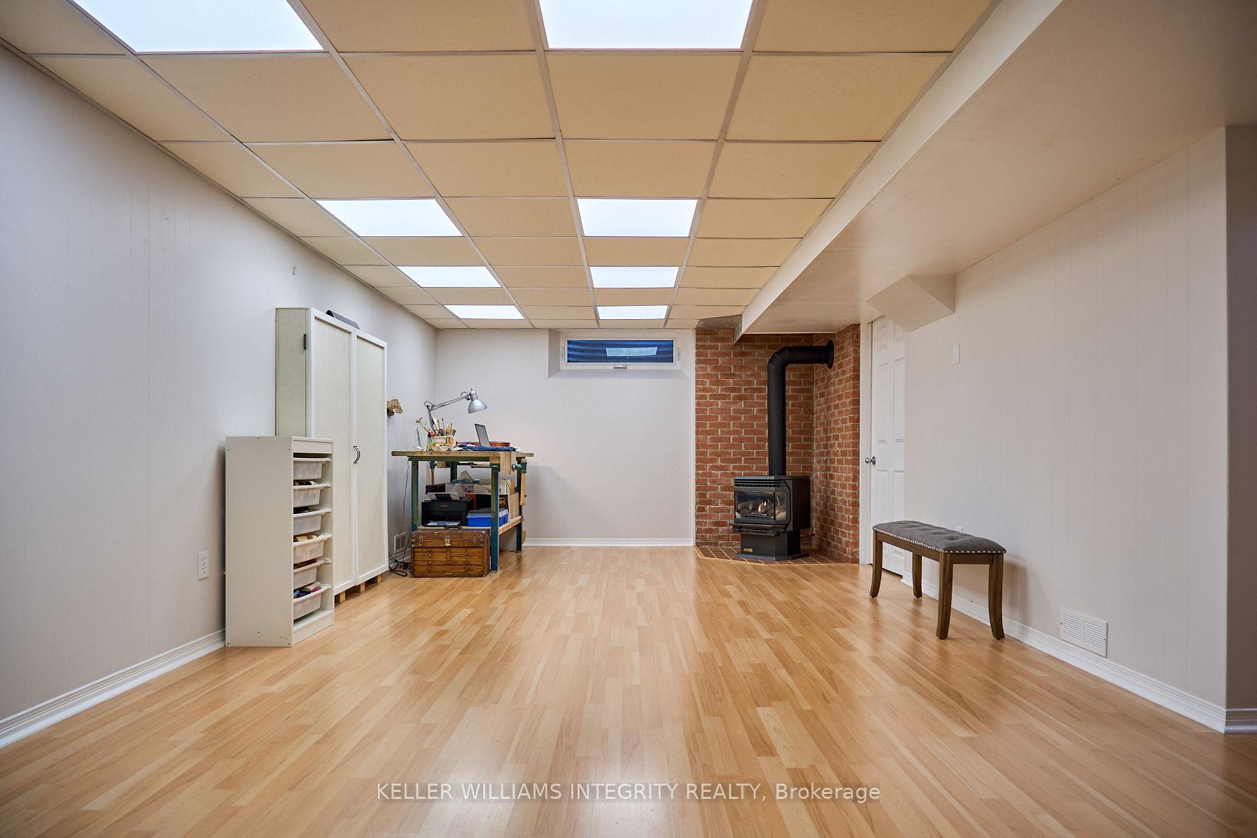 Photo 32 of 2116 Fillmore Crescent, Ottawa, Beacon Hill North — HOMEH