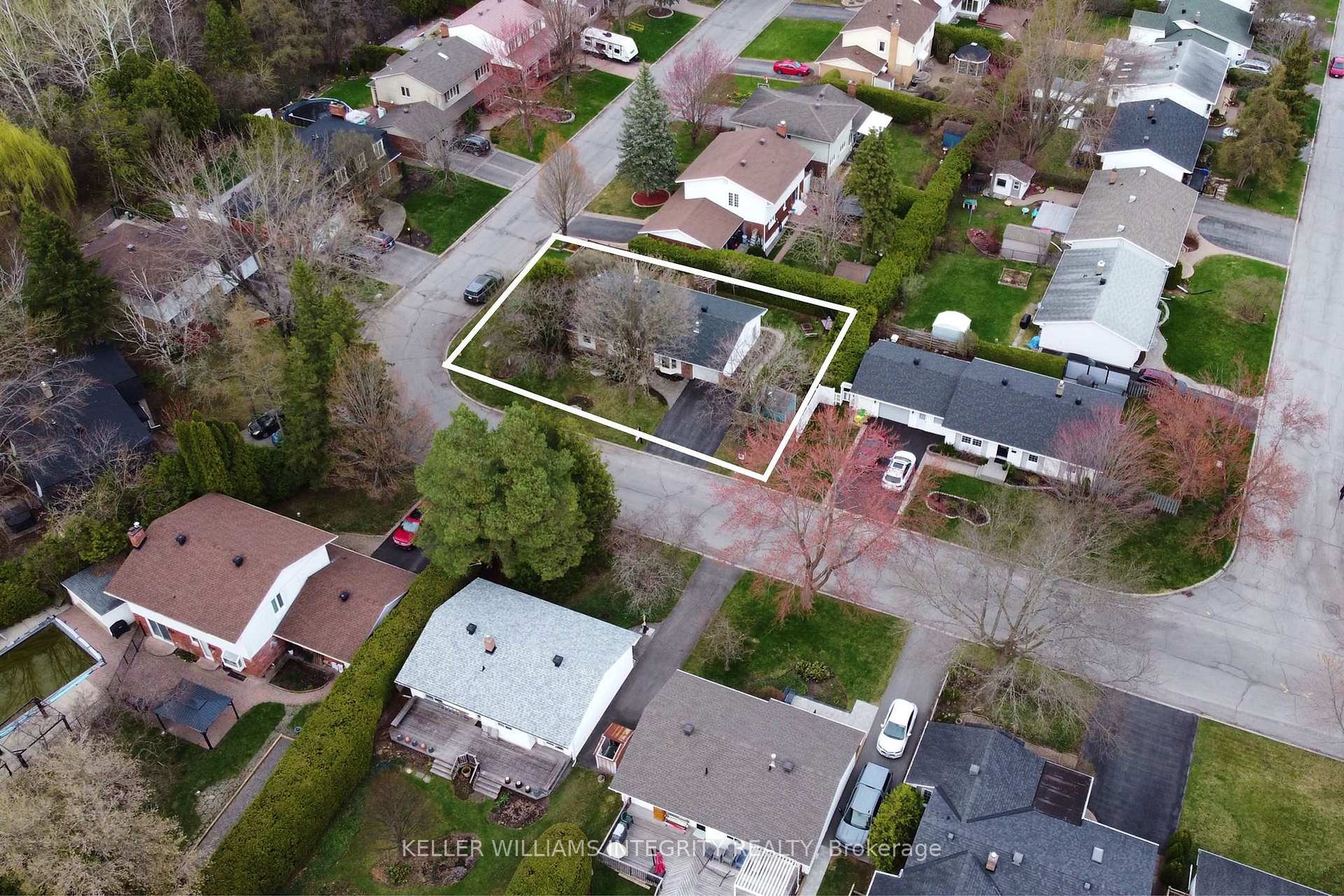 Photo 48 of 2116 Fillmore Crescent, Ottawa, Beacon Hill North — HOMEH
