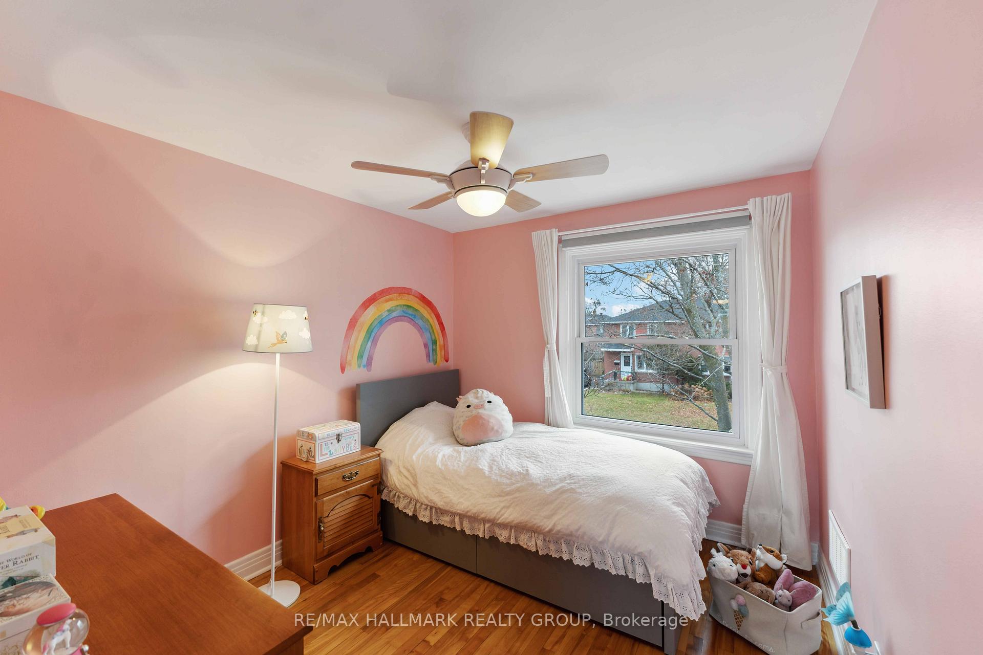 Photo 15 of 2500 Chasseur Avenue, Ottawa, Heron Park — HOMEH