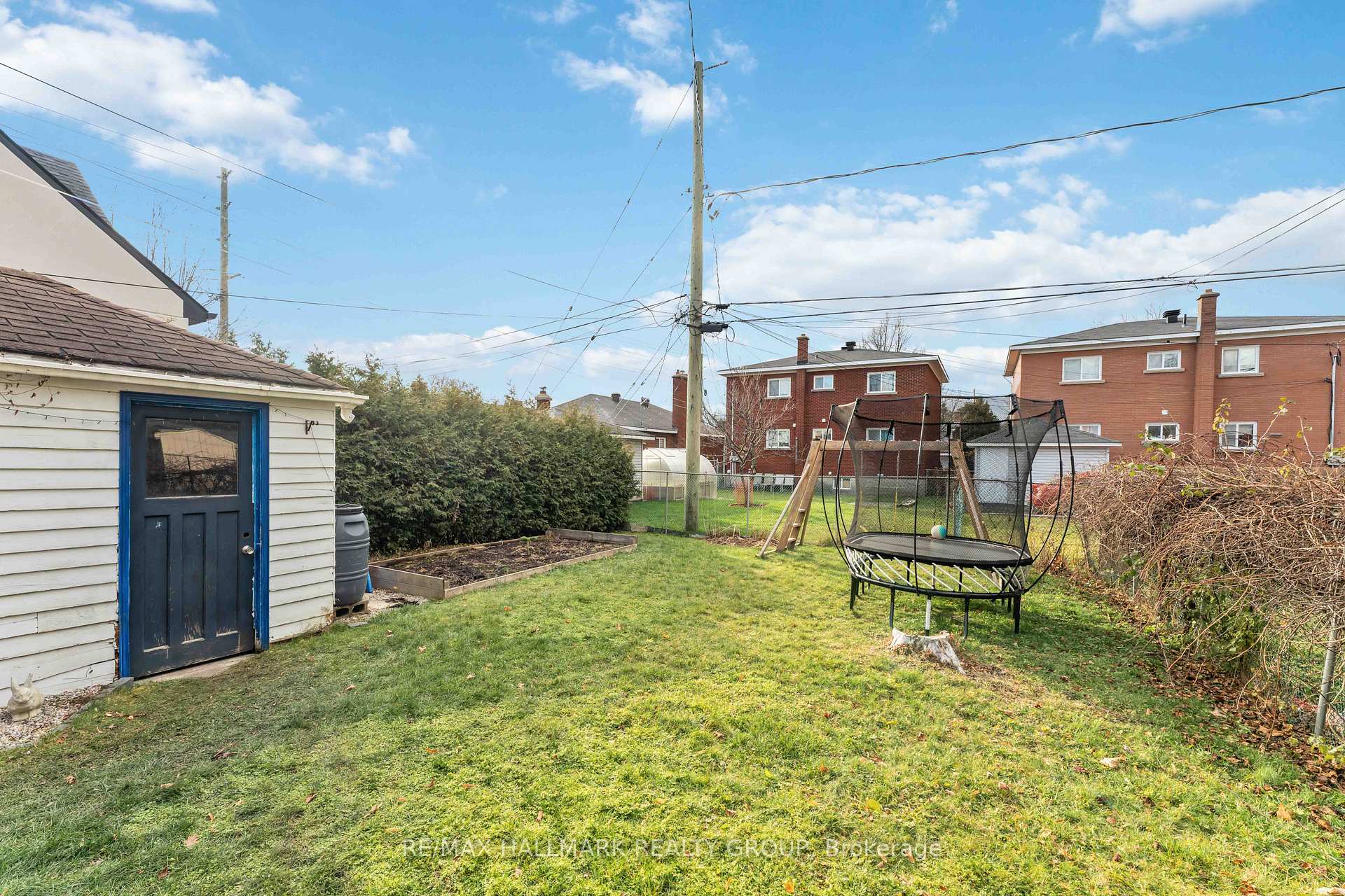 Photo 23 of 2500 Chasseur Avenue, Ottawa, Heron Park — HOMEH