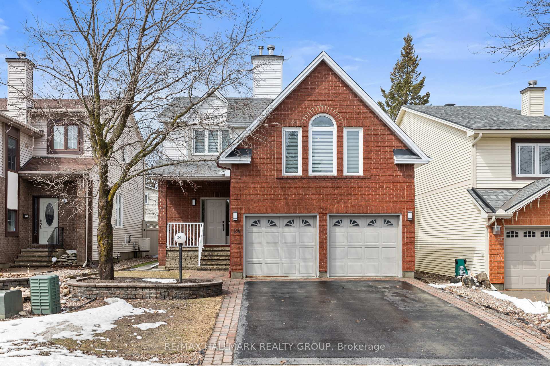 Photo 1 of 24 Florizel Avenue, Ottawa, Westcliffe Estates — HOMEH